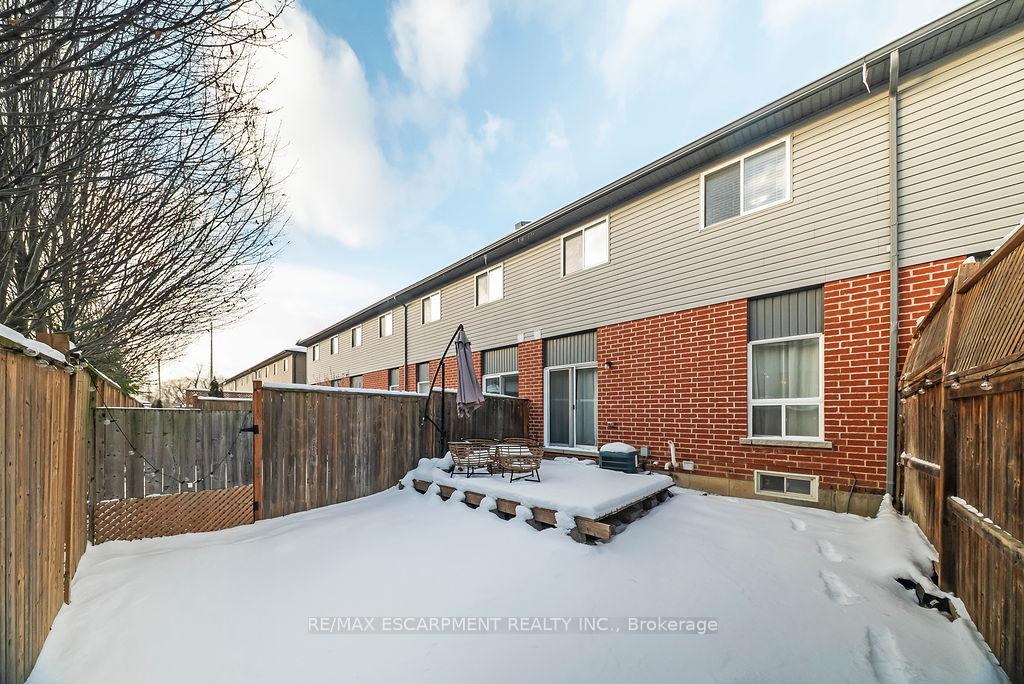 Photo 27 of Unit 19, 345 Glancaster Road, Hamilton, Villages of Glancaster — HOMEH