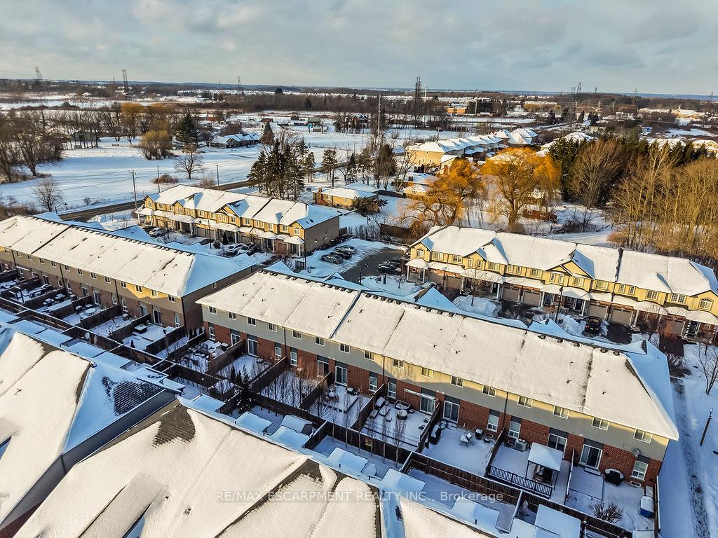 Photo 33 of Unit 19, 345 Glancaster Road, Hamilton, Villages of Glancaster — HOMEH
