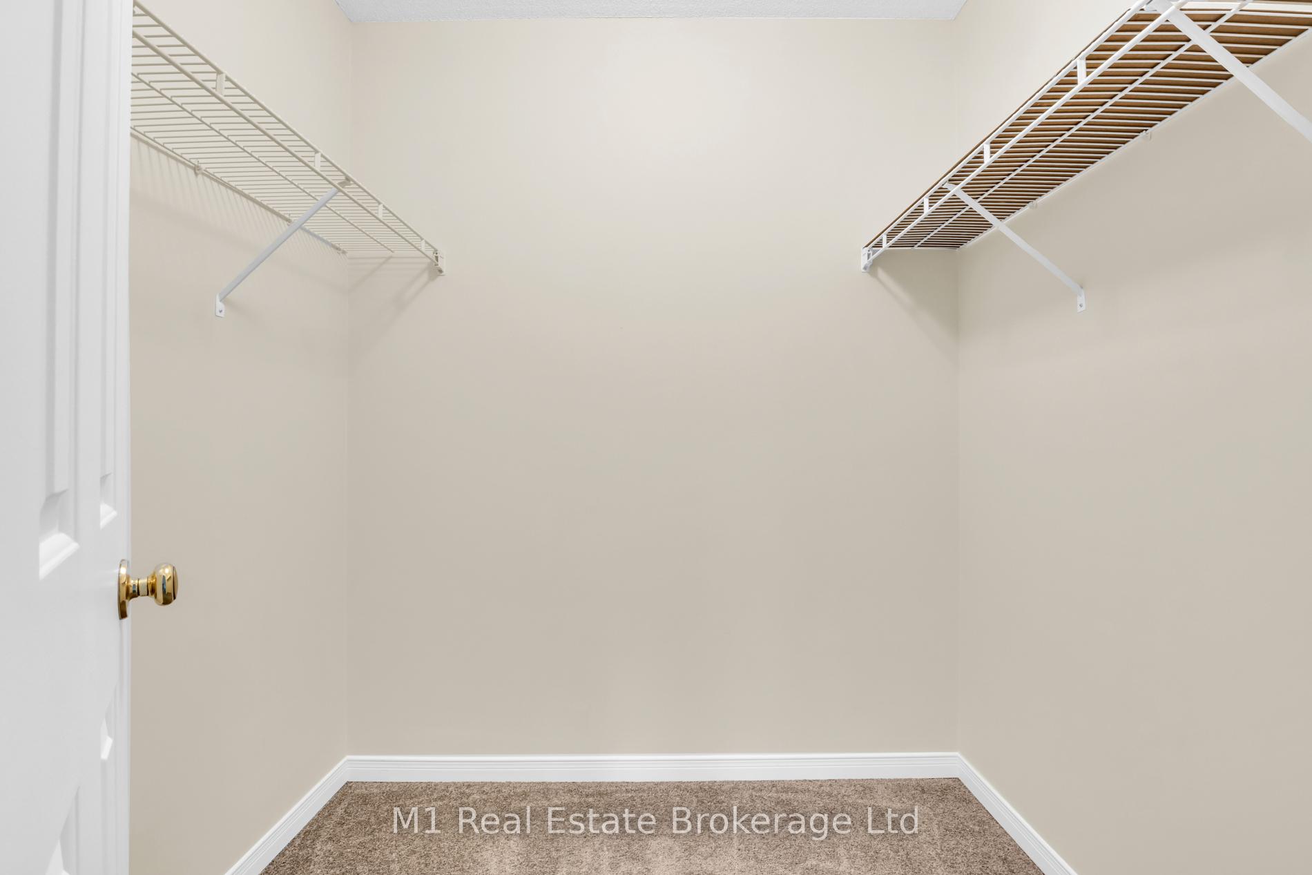 Photo 6 of Unit 206, 1009 Queenston Road, Cambridge, Preston South — HOMEH