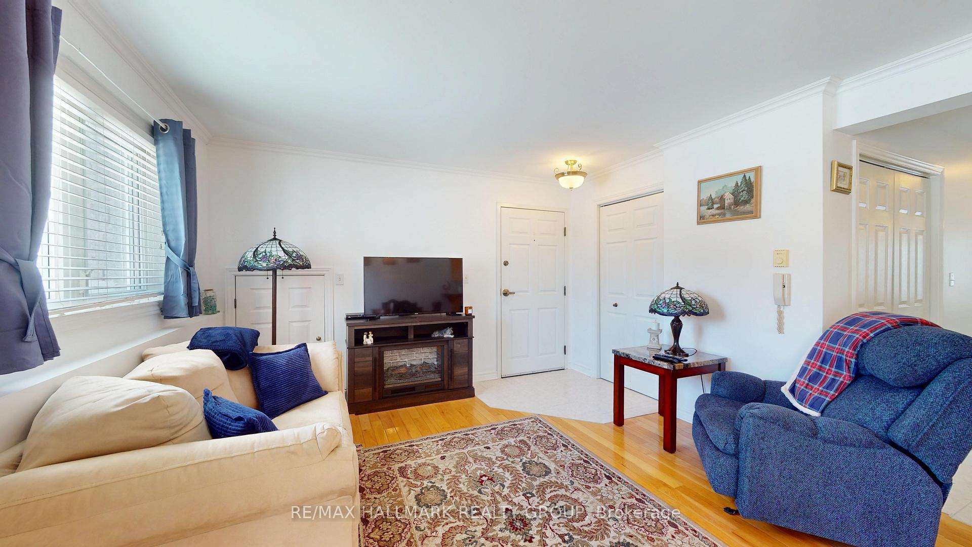 Photo 8 of Unit 1102, 237 Oak Street W, Gananoque — HOMEH