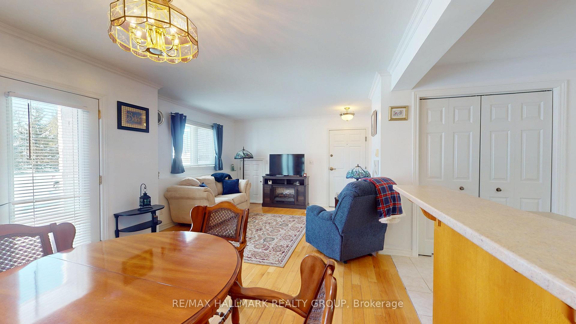 Photo 10 of Unit 1102, 237 Oak Street W, Gananoque — HOMEH