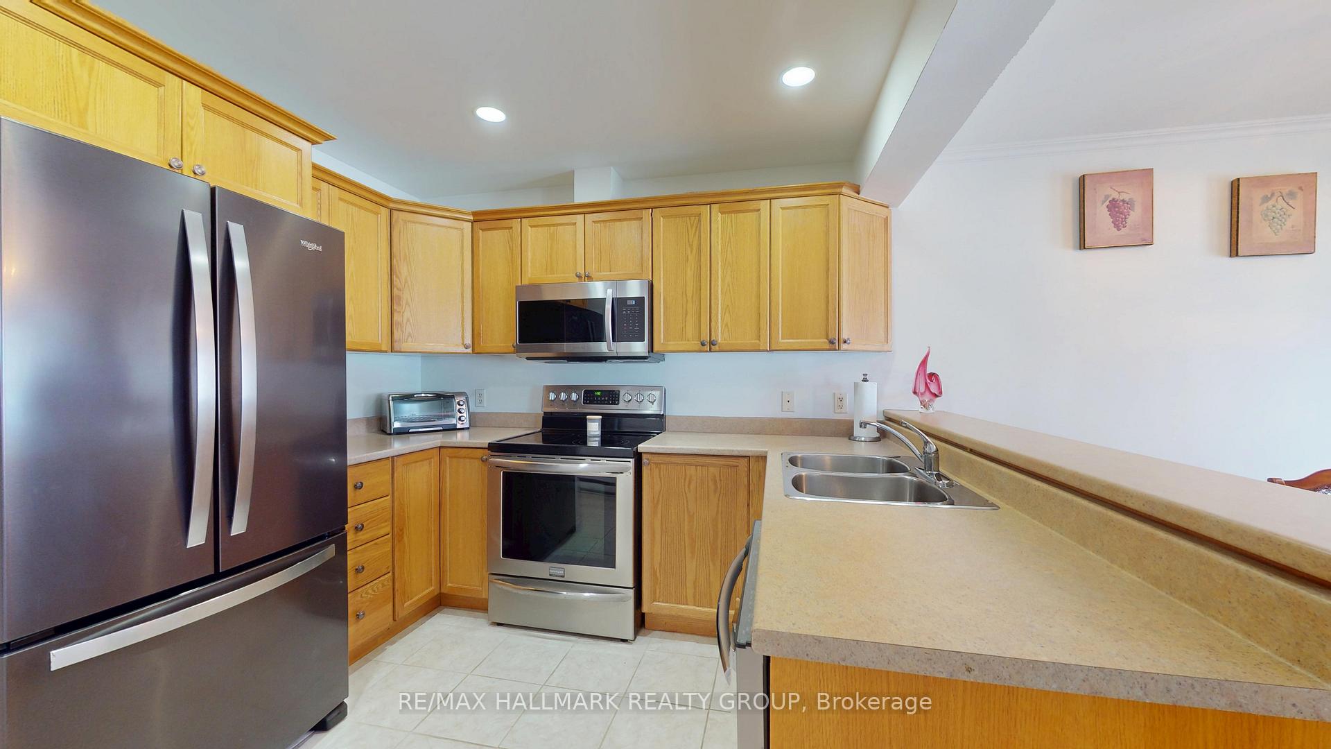 Photo 17 of Unit 1102, 237 Oak Street W, Gananoque — HOMEH
