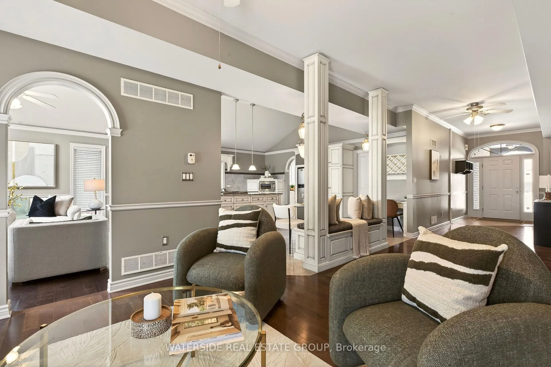 Photo 4 of 39 Bellevue Court, Welland, Coyle Creek — HOMEH