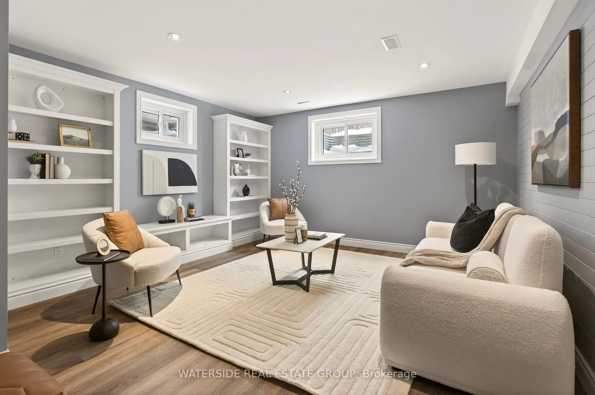 Photo 30 of 39 Bellevue Court, Welland, Coyle Creek — HOMEH