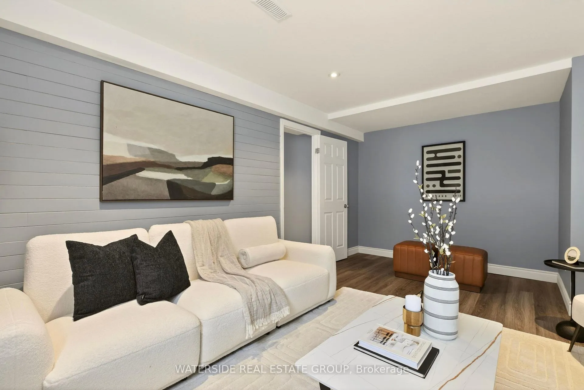 Photo 32 of 39 Bellevue Court, Welland, Coyle Creek — HOMEH