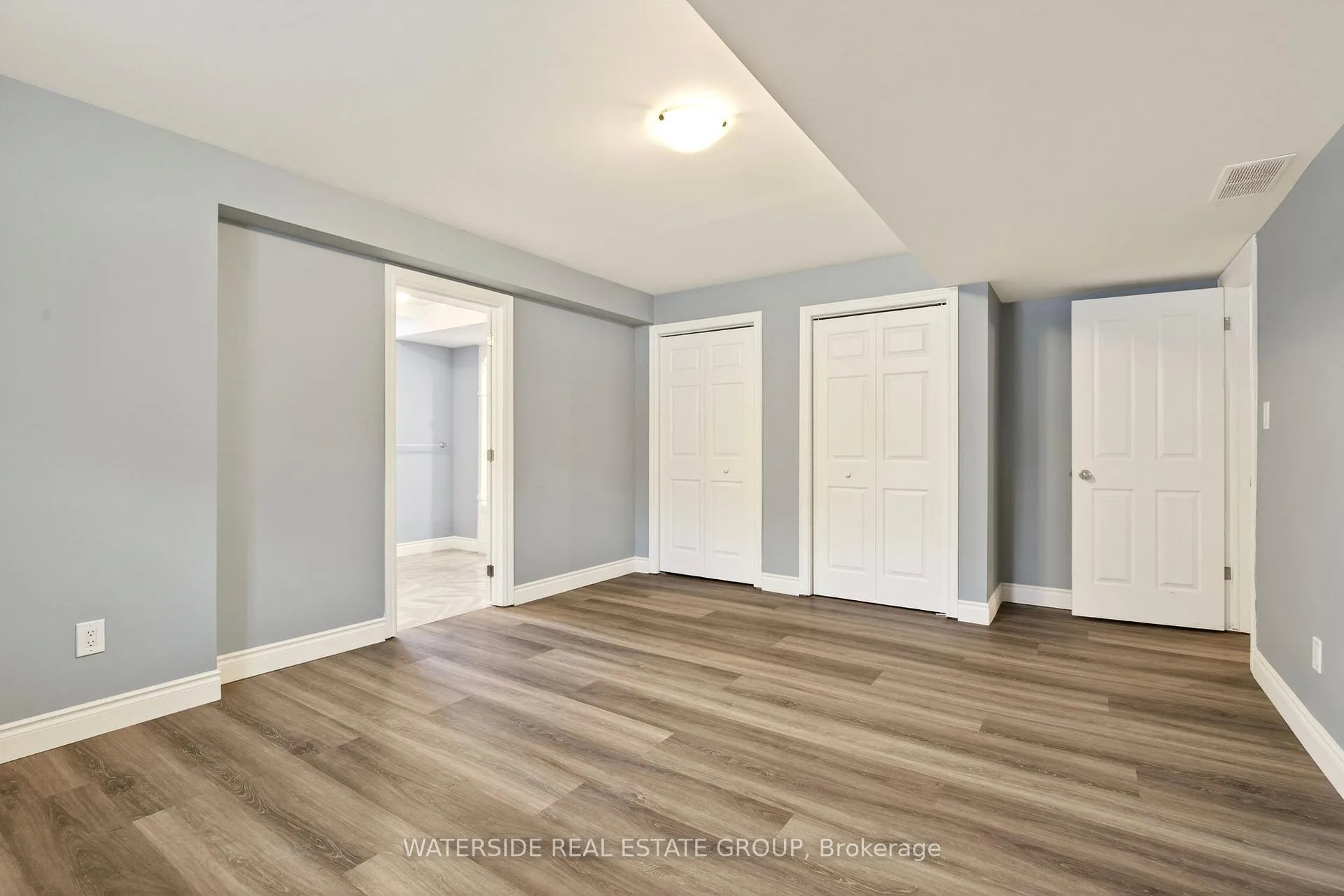 Photo 33 of 39 Bellevue Court, Welland, Coyle Creek — HOMEH