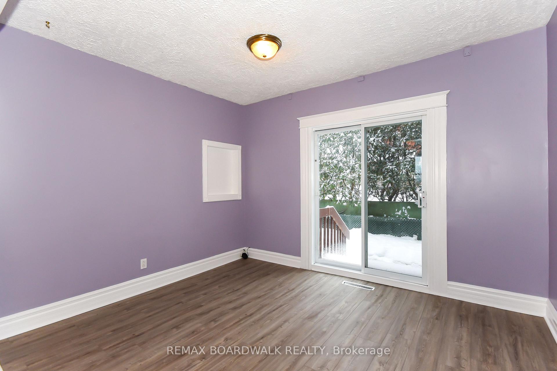 Photo 15 of 406 Marguerite Avenue, Ottawa, Vanier — HOMEH