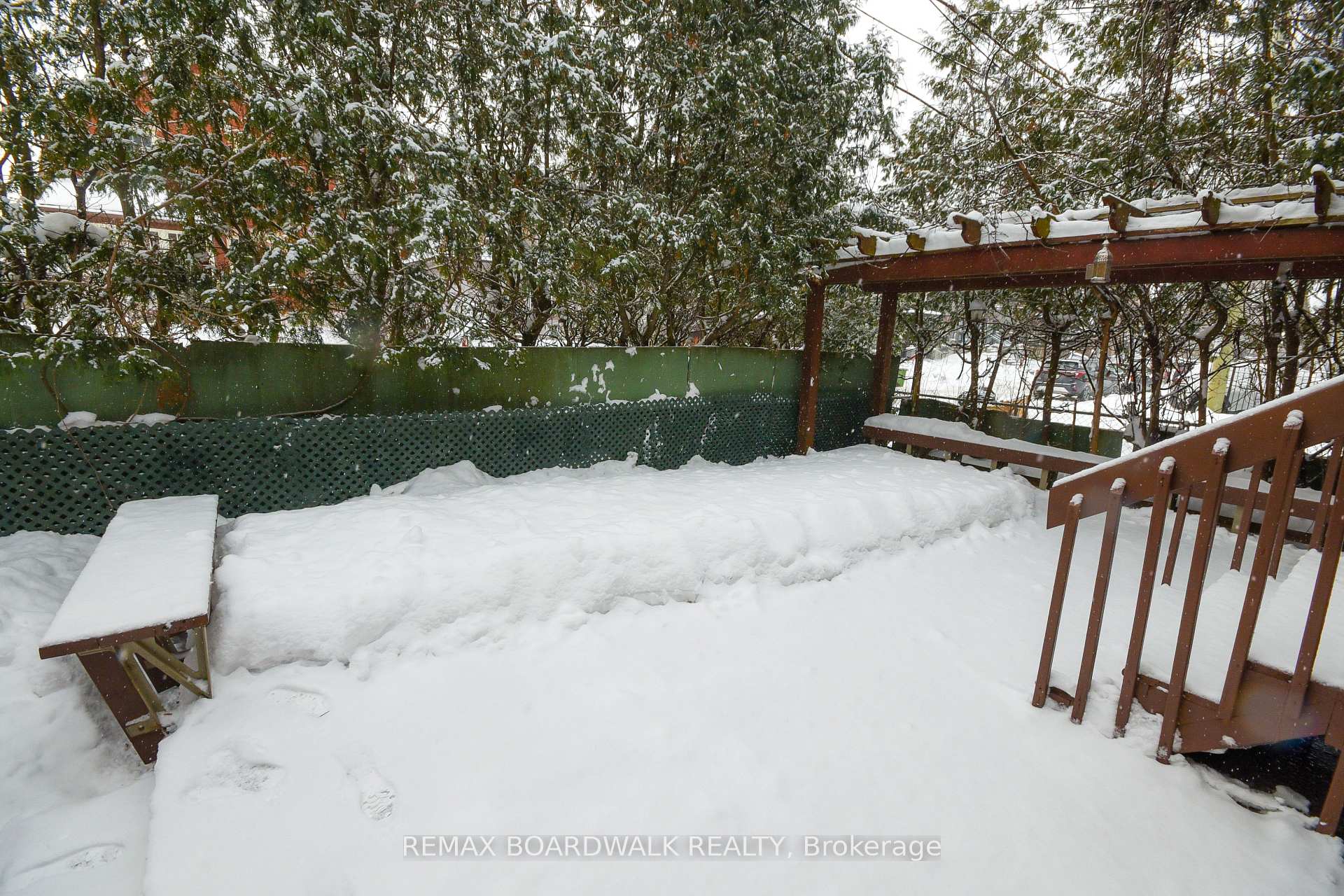 Photo 26 of 406 Marguerite Avenue, Ottawa, Vanier — HOMEH