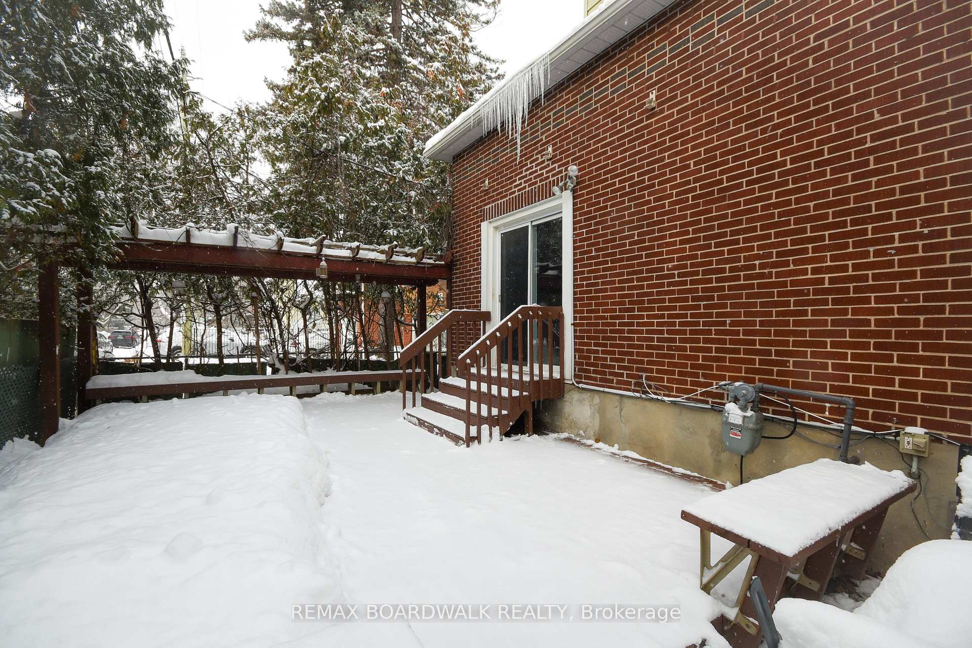 Photo 28 of 406 Marguerite Avenue, Ottawa, Vanier — HOMEH
