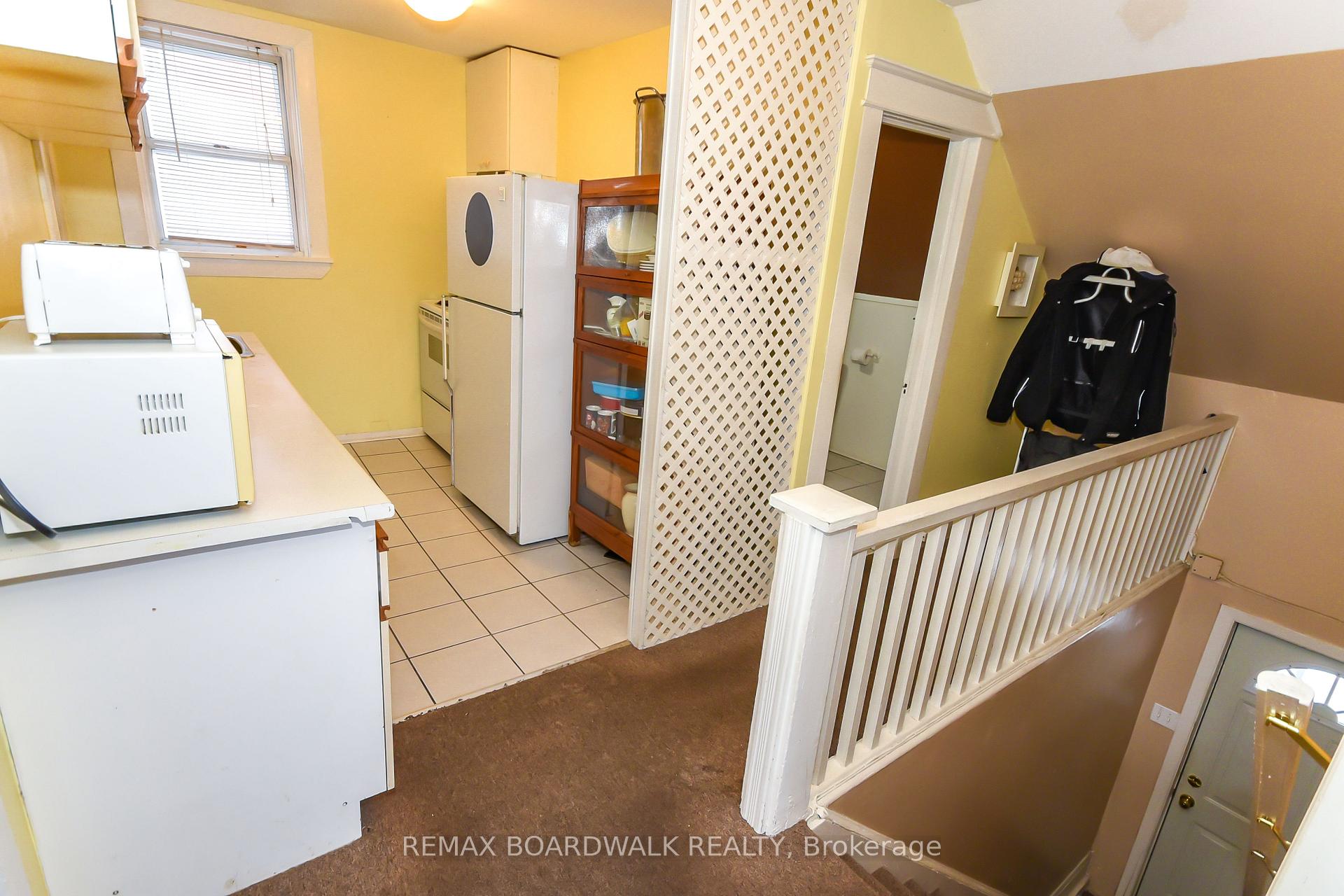 Photo 31 of 406 Marguerite Avenue, Ottawa, Vanier — HOMEH