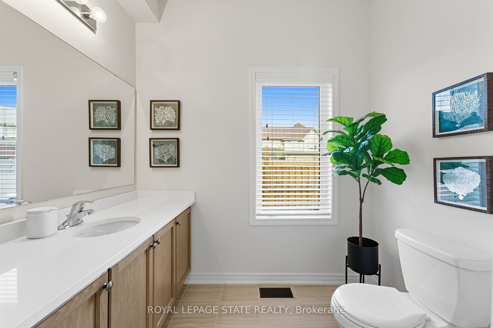 Photo 6 of 71 Bradbury Road, Hamilton, Stoney Creek Mountain — HOMEH
