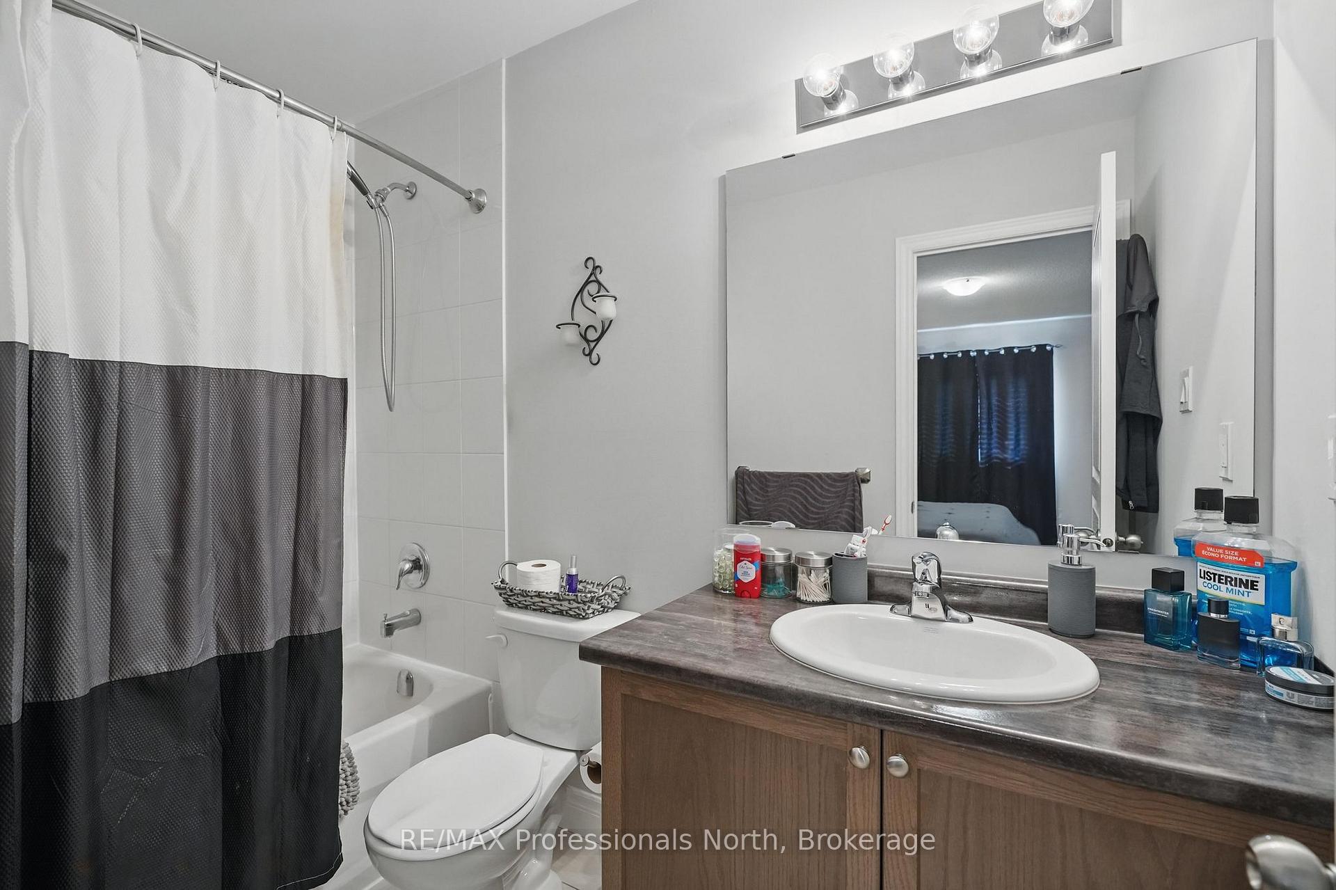 Photo 20 of 273 Pine Street, Gravenhurst, Muskoka (S) — HOMEH