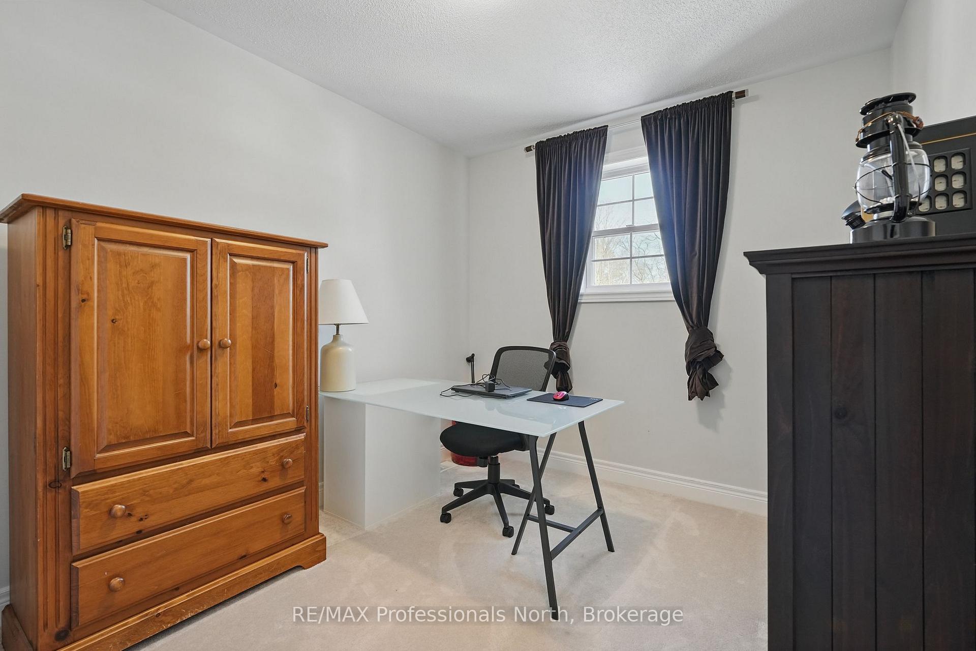 Photo 23 of 273 Pine Street, Gravenhurst, Muskoka (S) — HOMEH