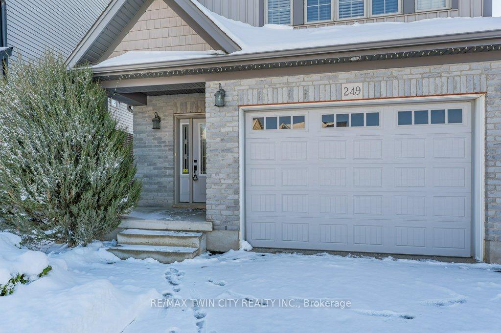 Photo 5 of 249 Buttonbush Street, Waterloo — HOMEH