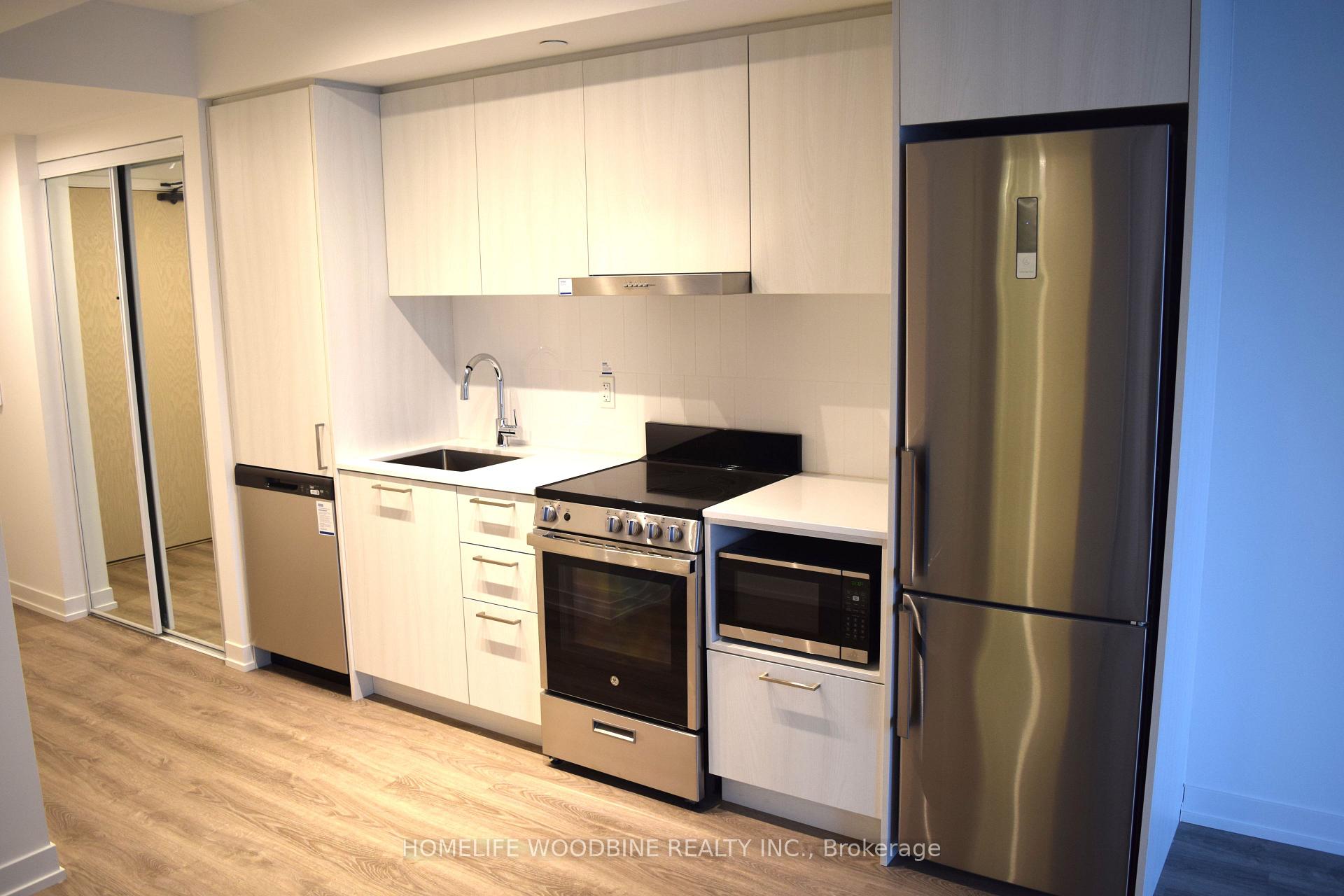 Photo 2 of Unit 321, 195 Commerce Street, Vaughan, Vaughan Corporate Centre — HOMEH