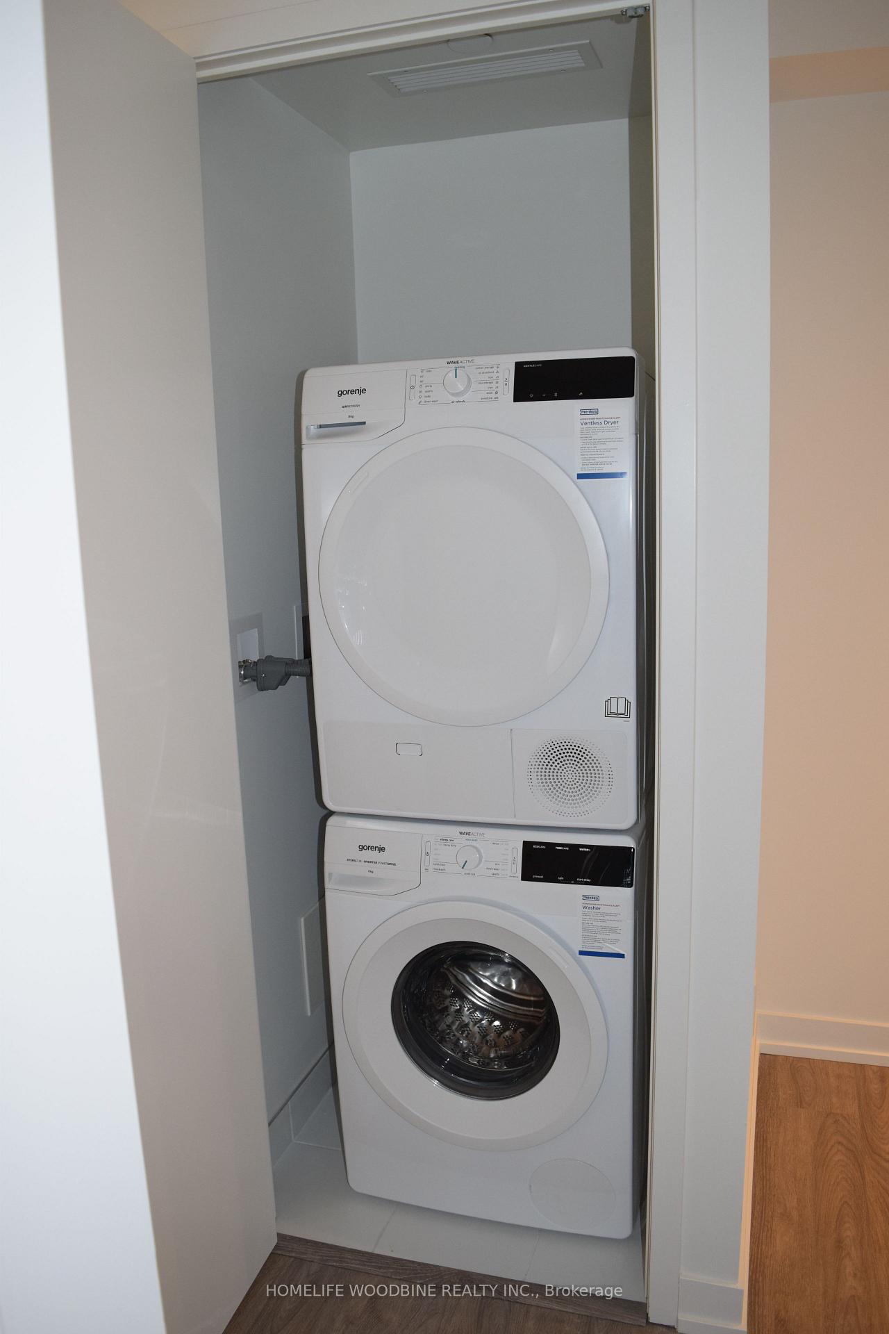 Photo 5 of Unit 321, 195 Commerce Street, Vaughan, Vaughan Corporate Centre — HOMEH