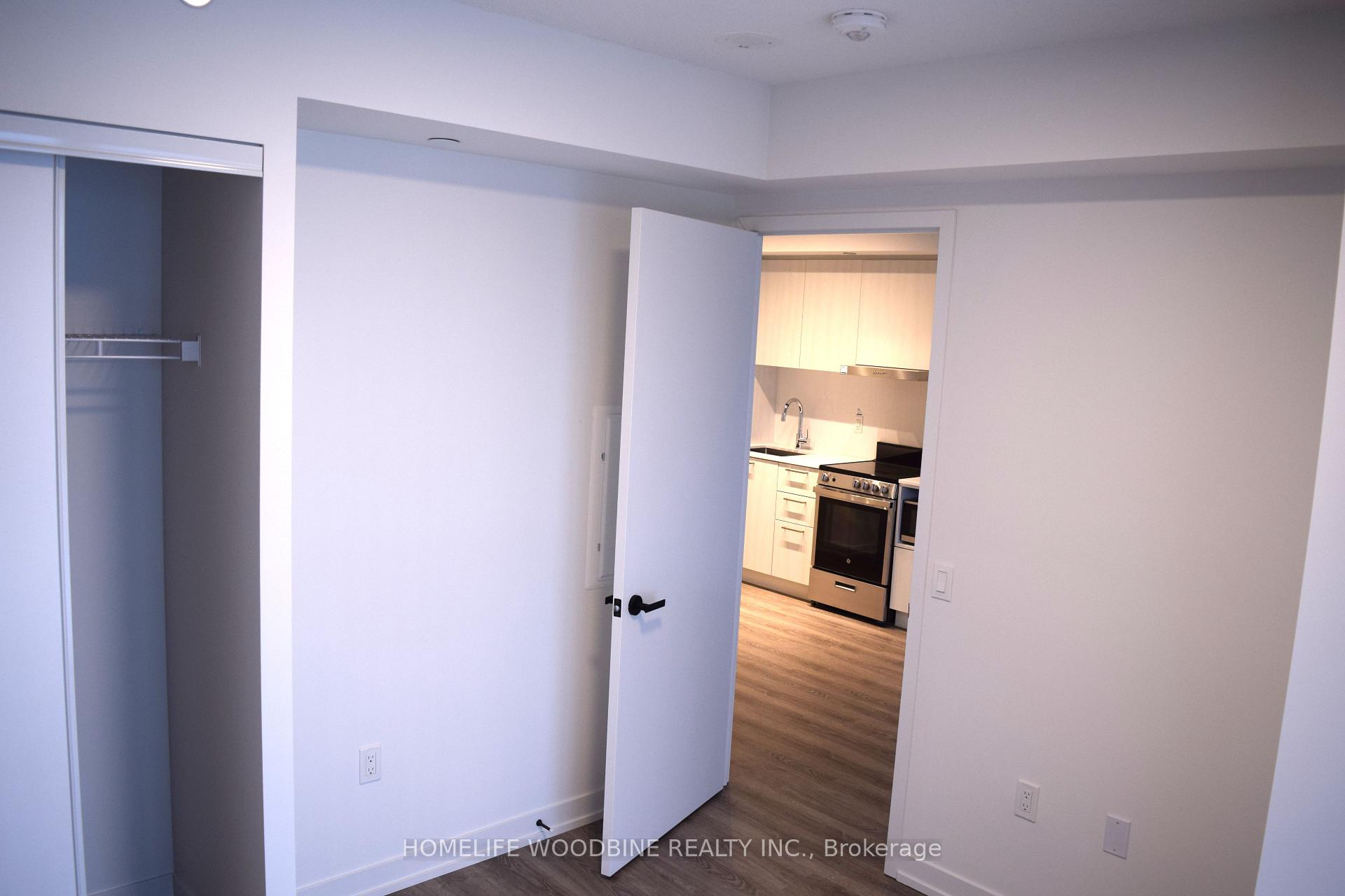 Photo 6 of Unit 321, 195 Commerce Street, Vaughan, Vaughan Corporate Centre — HOMEH