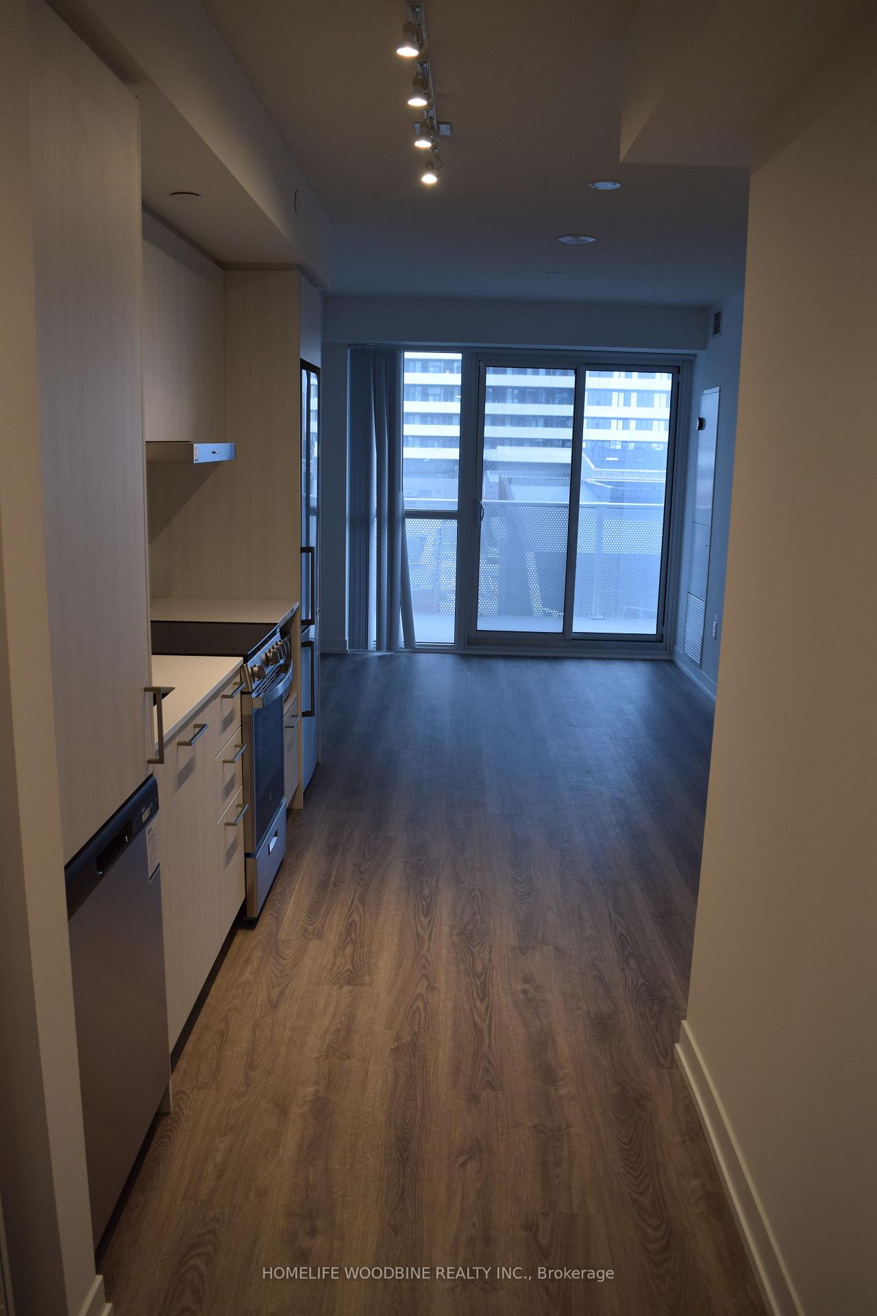 Photo 8 of Unit 321, 195 Commerce Street, Vaughan, Vaughan Corporate Centre — HOMEH