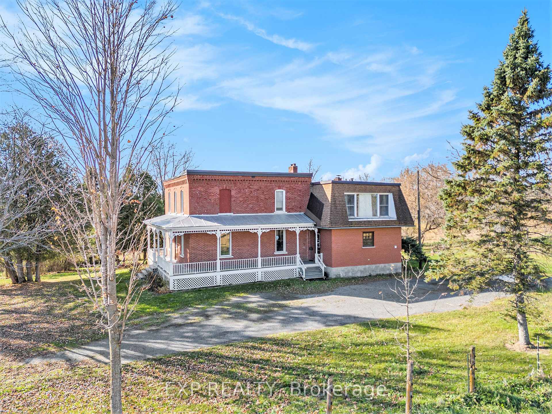 Front of 18873 Kenyon Concession 5 Road