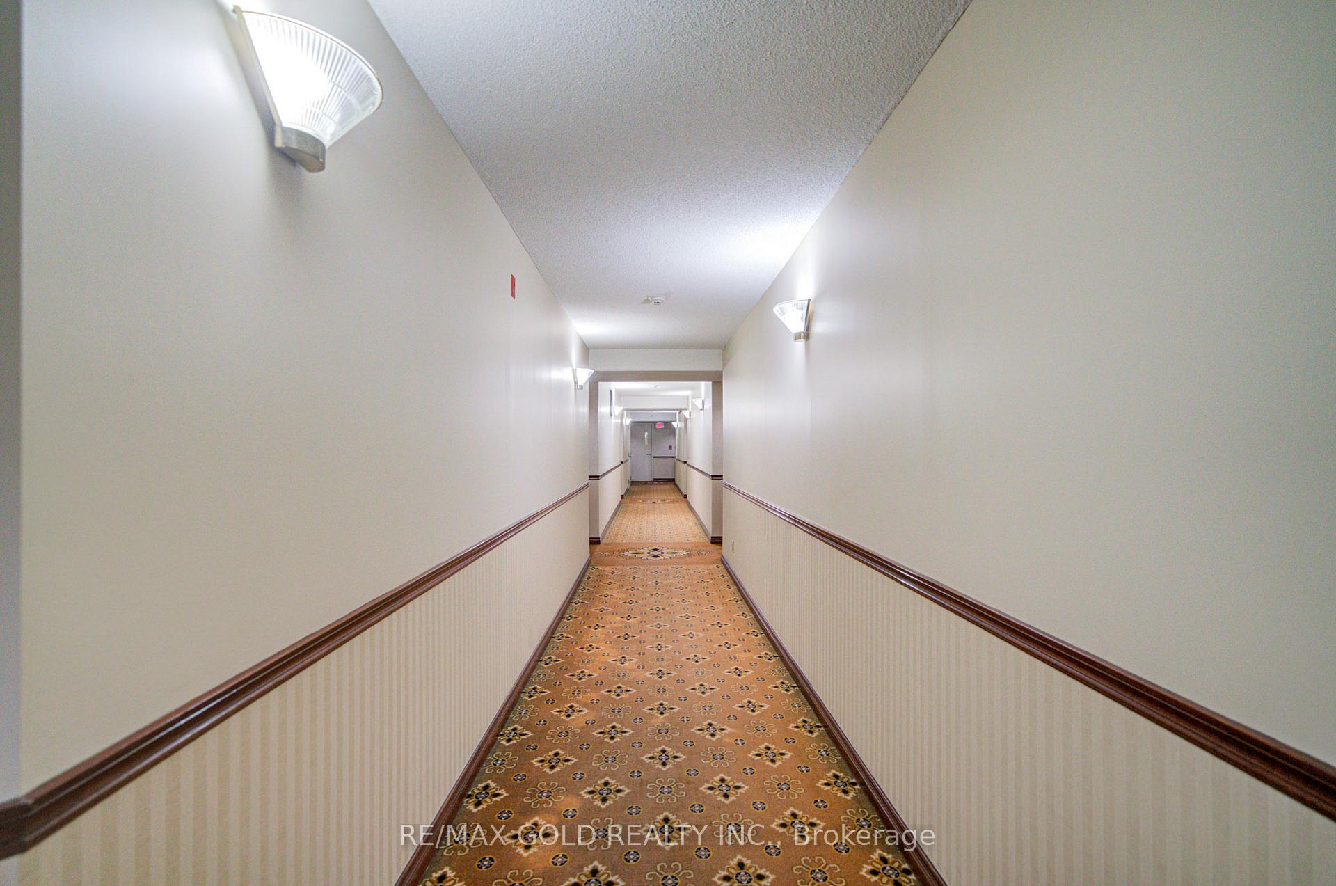Photo 7 of Unit 208, 495 Highway 8 N, Hamilton, Stoney Creek — HOMEH