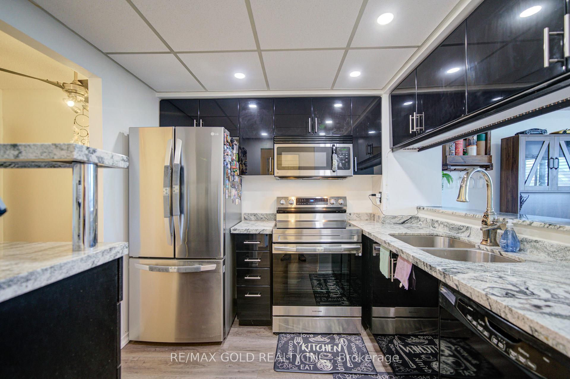 Photo 16 of Unit 208, 495 Highway 8 N, Hamilton, Stoney Creek — HOMEH