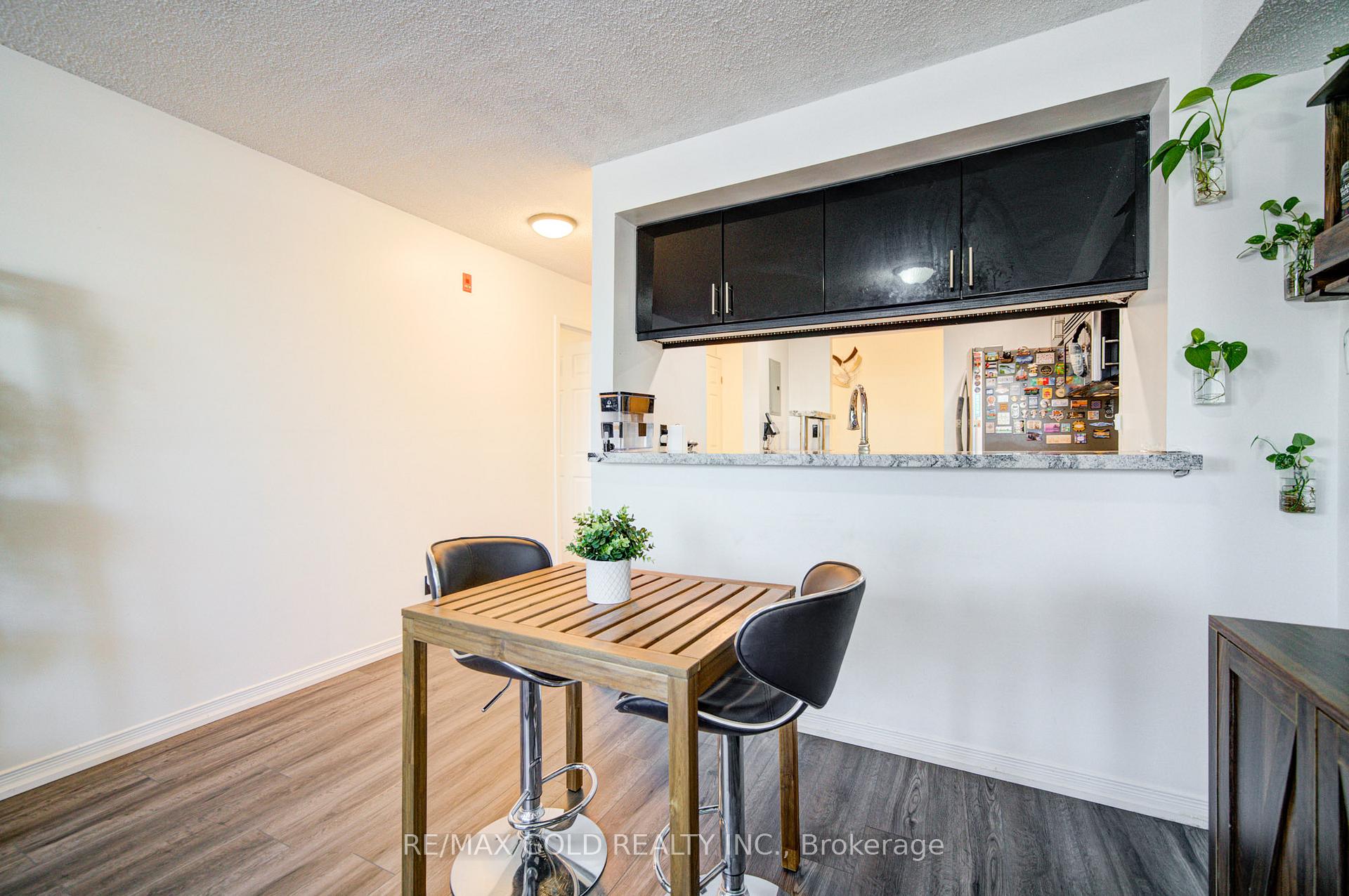 Photo 18 of Unit 208, 495 Highway 8 N, Hamilton, Stoney Creek — HOMEH