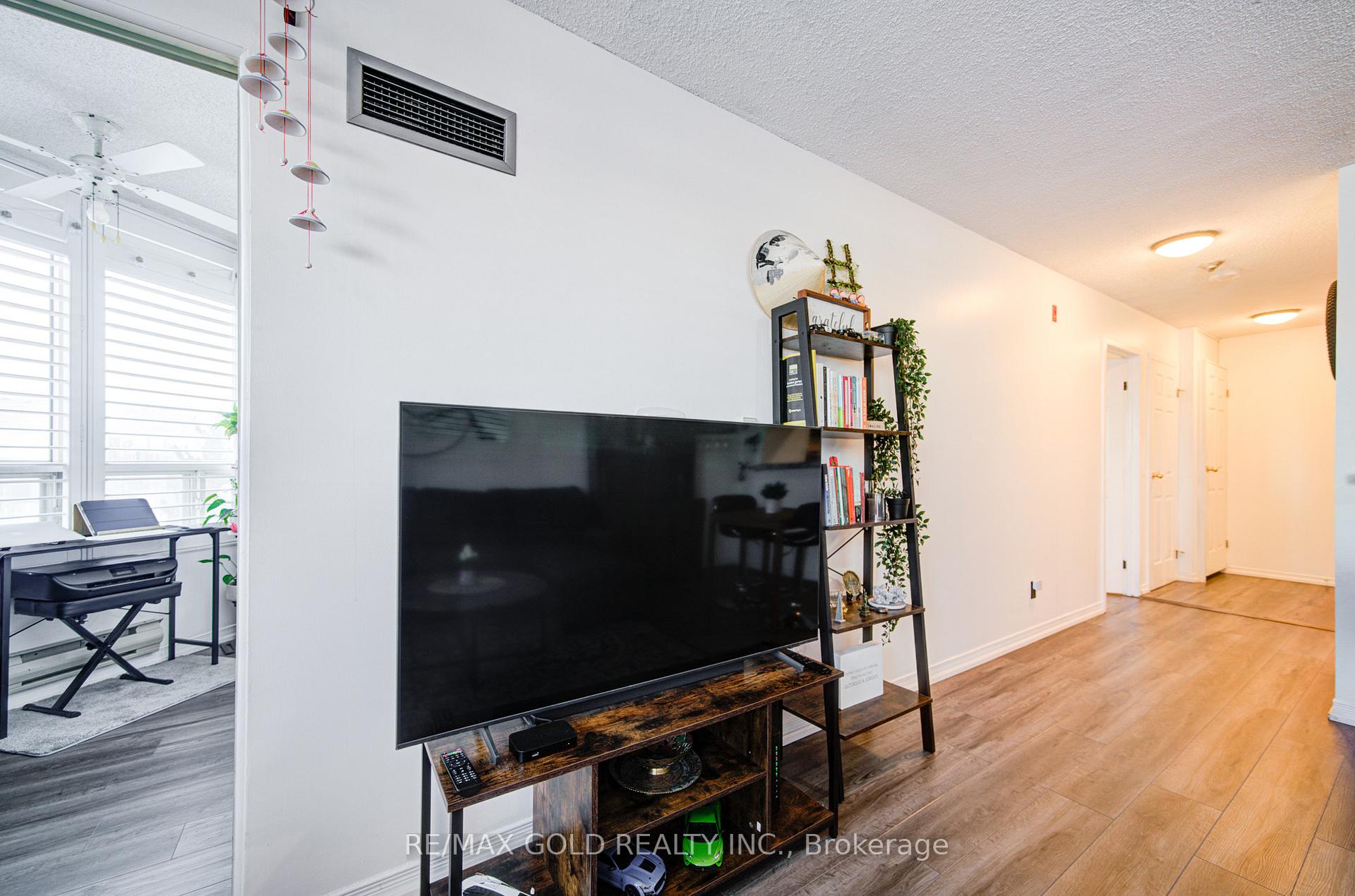 Photo 33 of Unit 208, 495 Highway 8 N, Hamilton, Stoney Creek — HOMEH