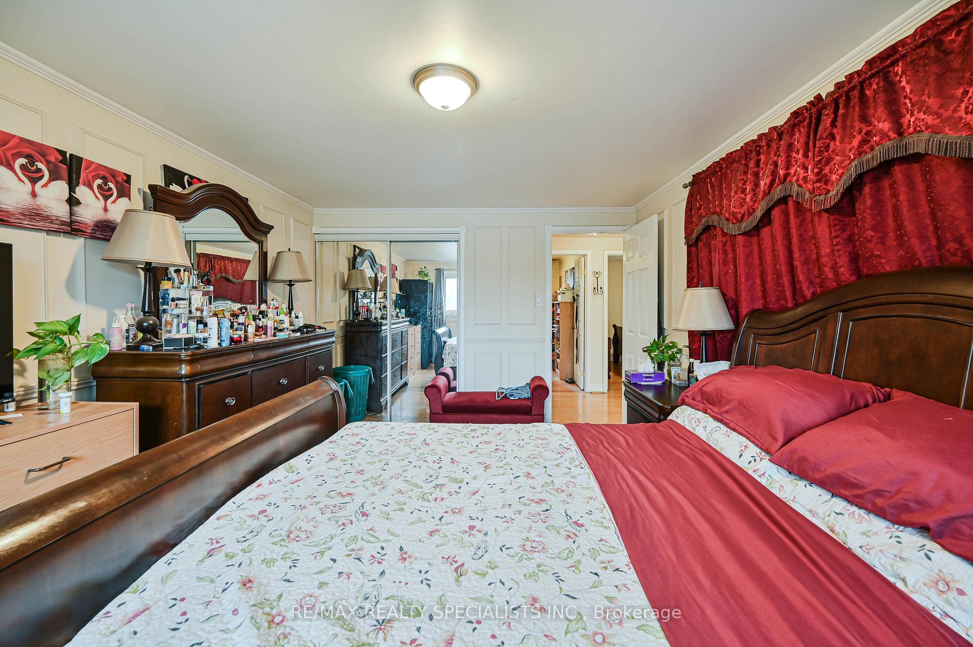 Photo 25 of 66 Balmoral Drive N, Brampton, Avondale — HOMEH