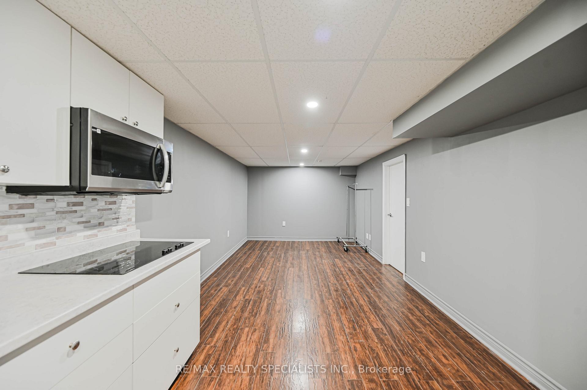 Photo 37 of 66 Balmoral Drive N, Brampton, Avondale — HOMEH