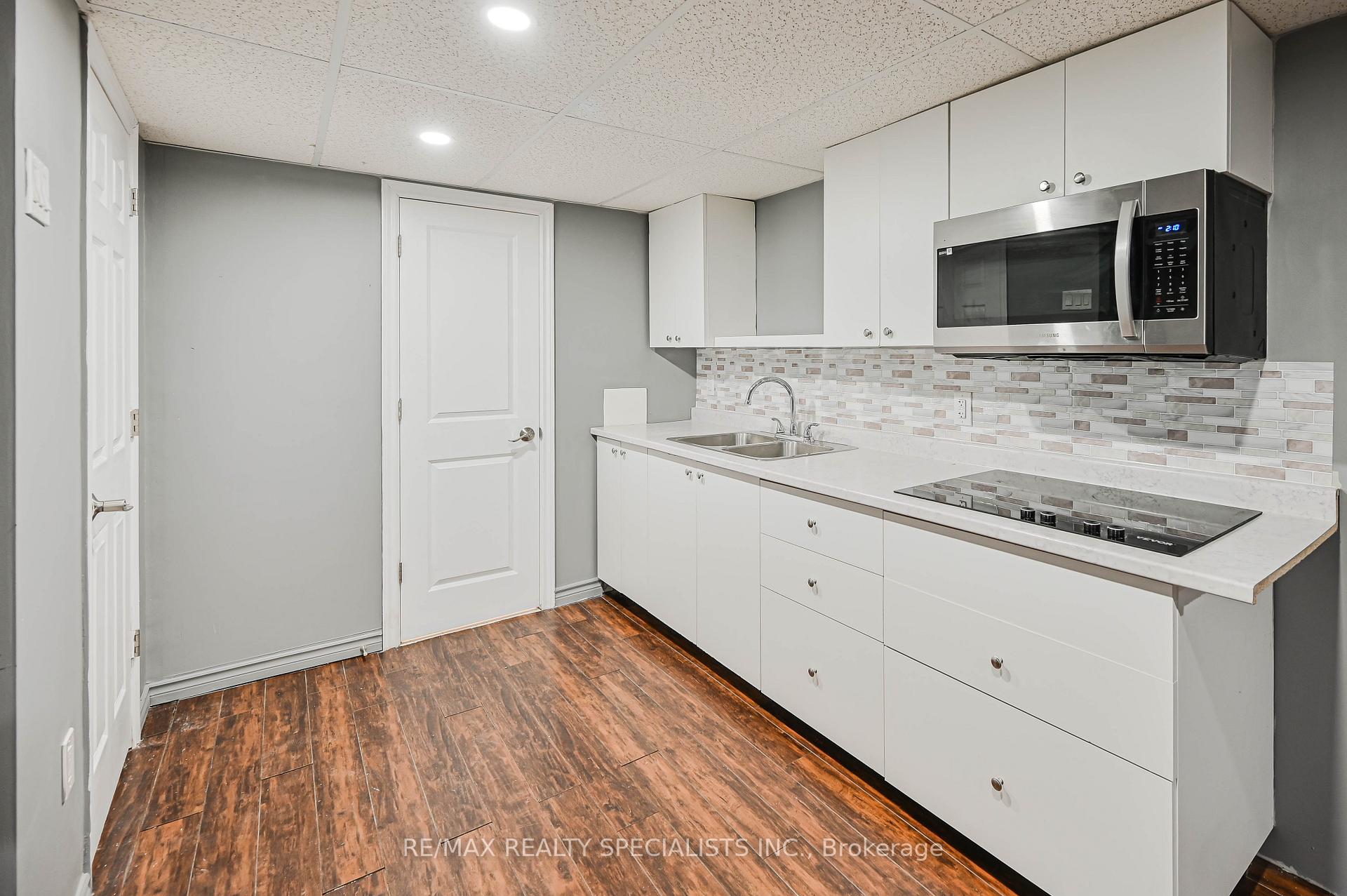 Photo 39 of 66 Balmoral Drive N, Brampton, Avondale — HOMEH