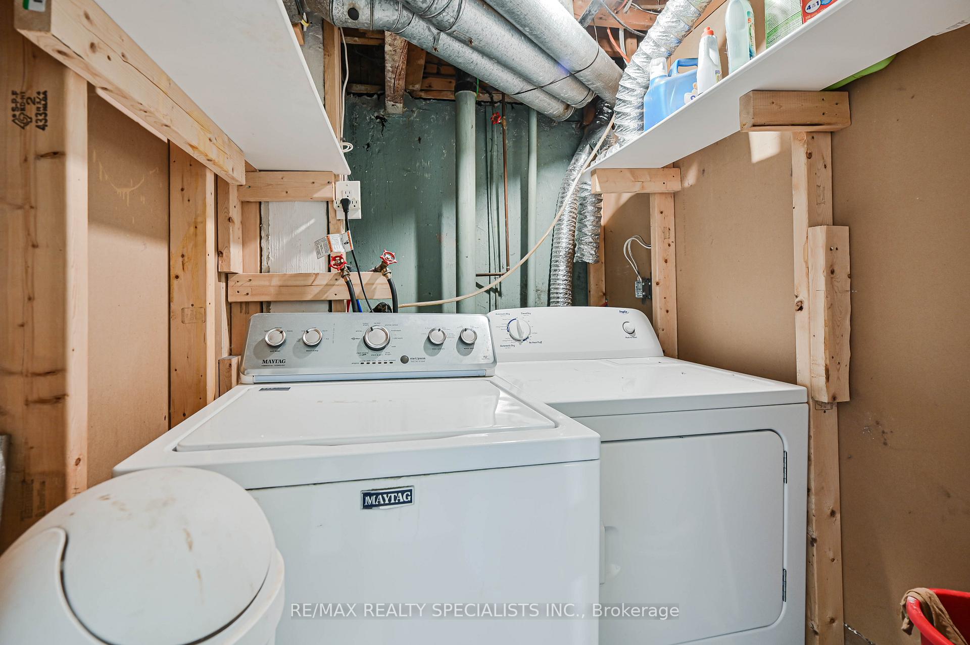 Photo 44 of 66 Balmoral Drive N, Brampton, Avondale — HOMEH