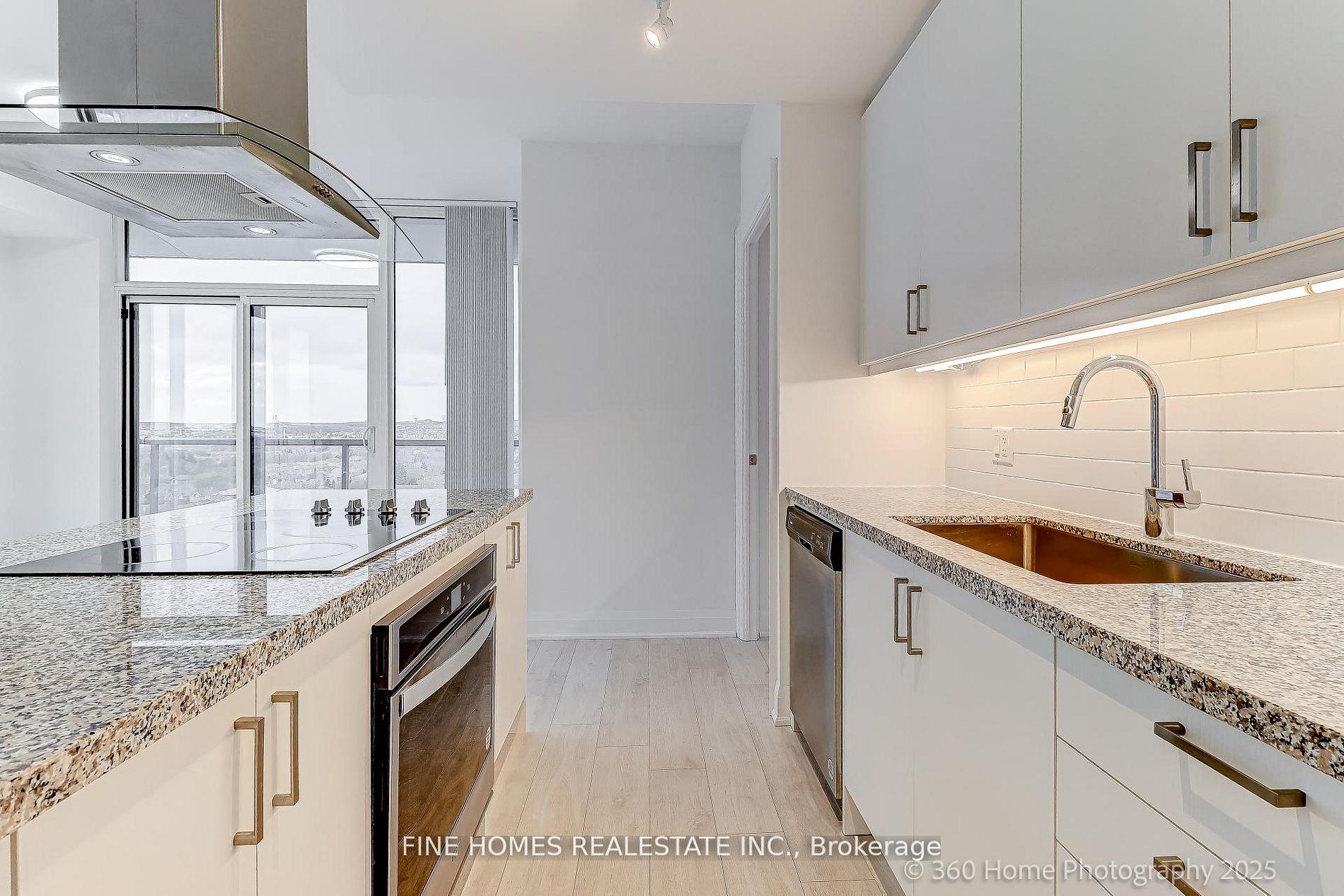 Photo 13 of Unit 1307, 20 Gatineau Drive, Vaughan, Beverley Glen — HOMEH