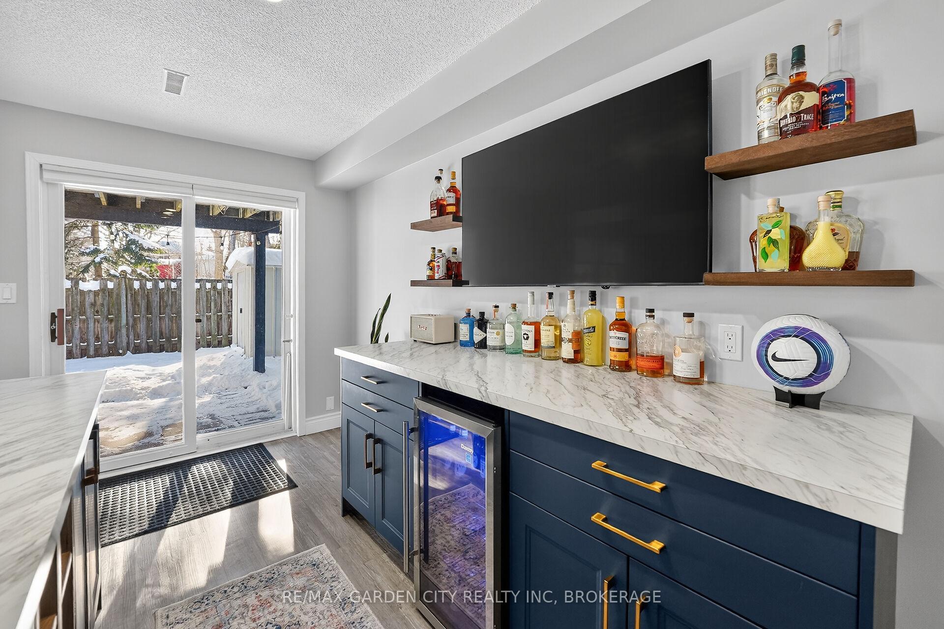Photo 32 of 5 Maureen Court, Pelham, Fonthill — HOMEH