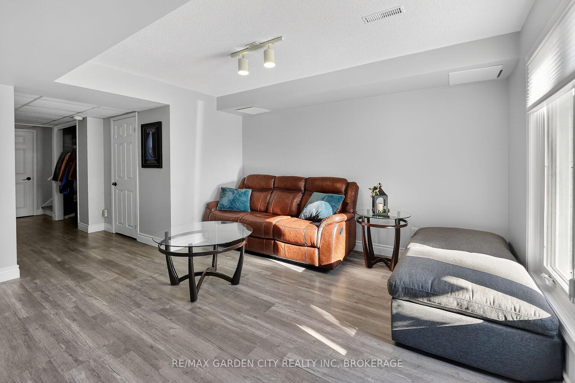 Photo 34 of 5 Maureen Court, Pelham, Fonthill — HOMEH