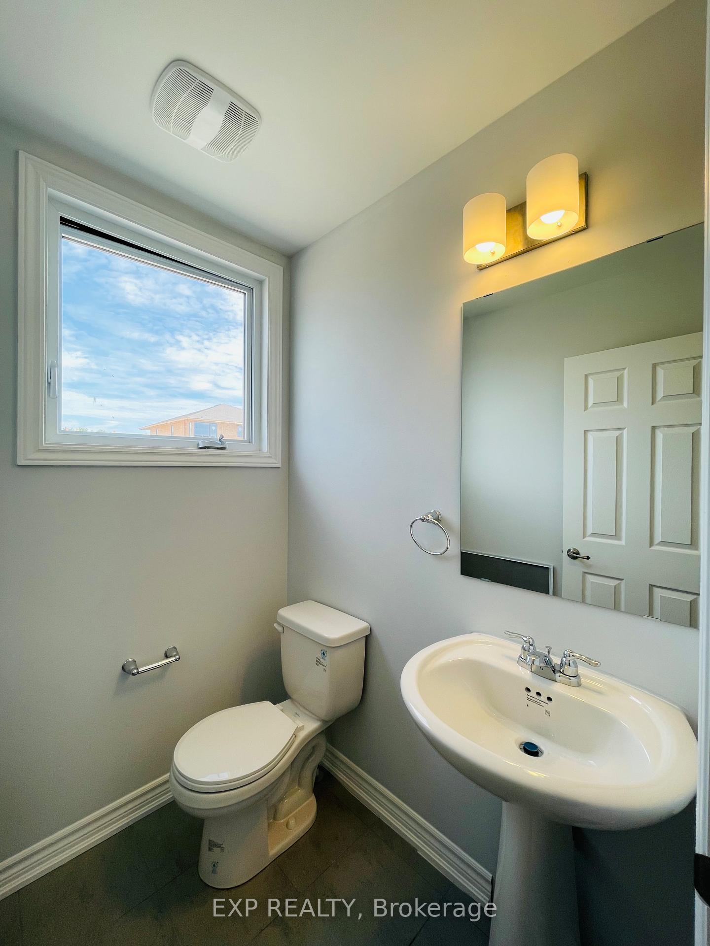 Photo 22 of 1406 Hemlock Road, Ottawa, CFB Rockcliffe and Area — HOMEH