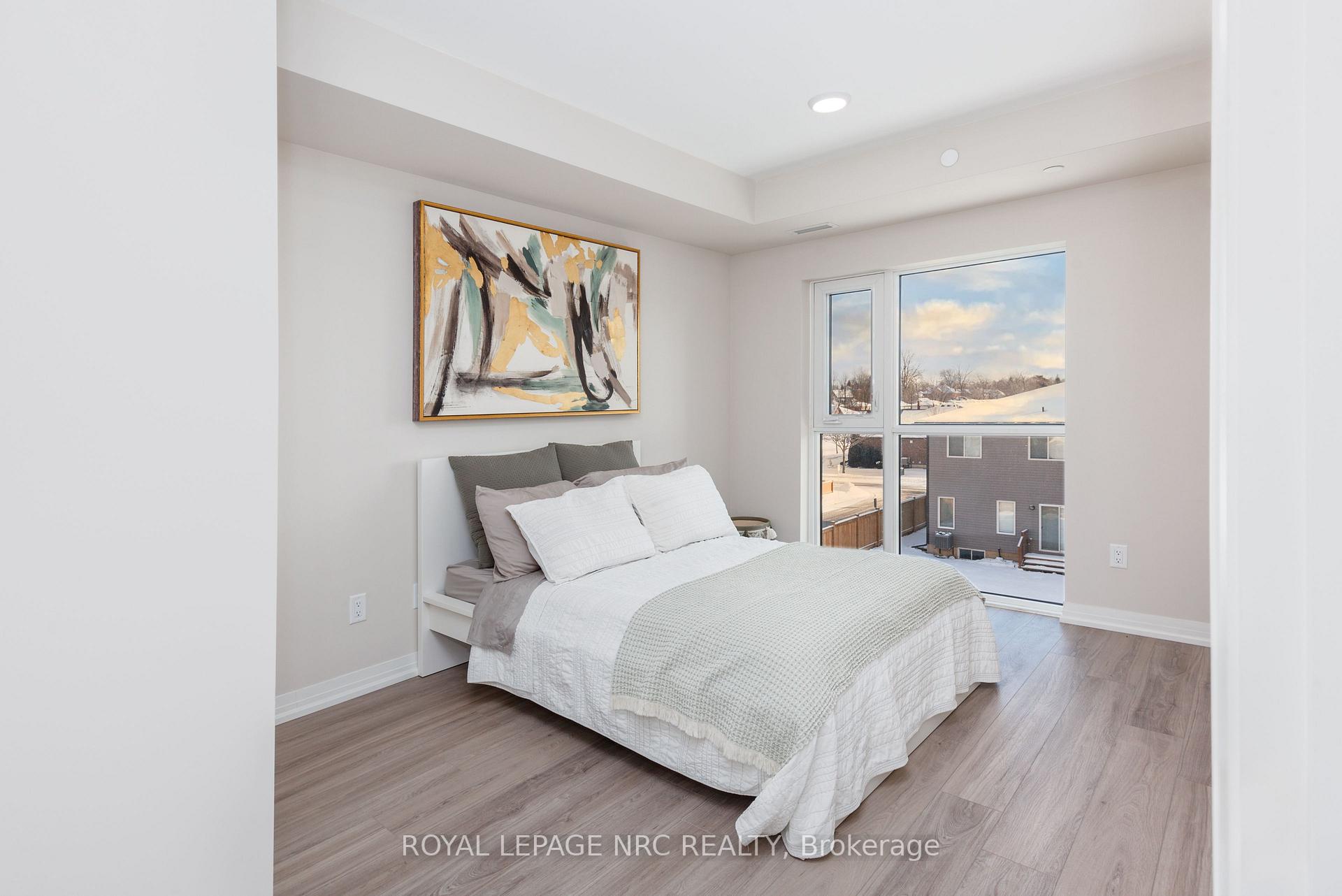 Photo 6 of Unit 203, 50 Herrick Avenue, St. Catharines, Oakdale — HOMEH
