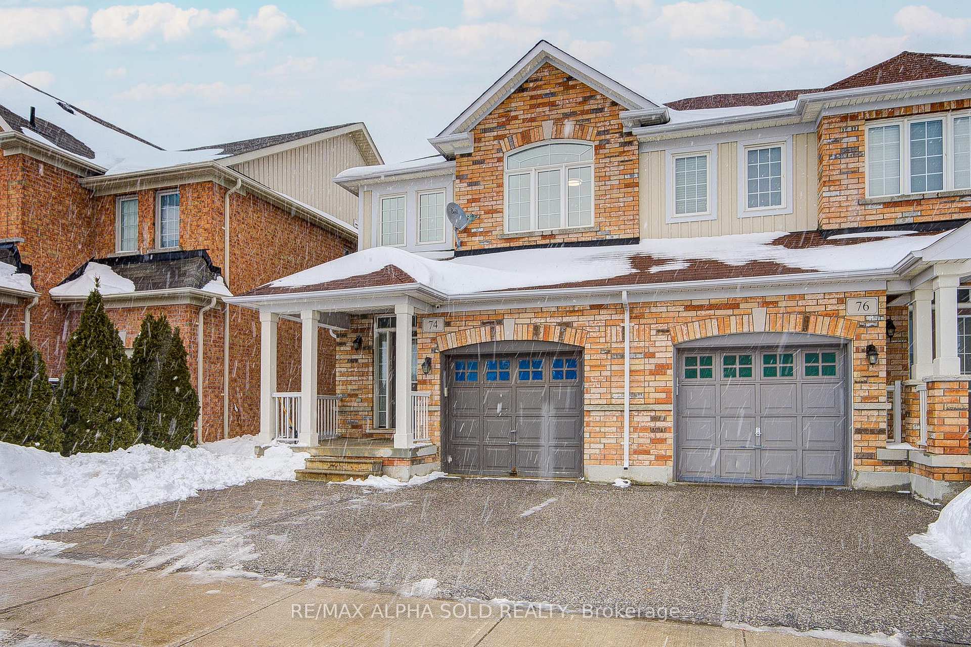 Photo 2 of 74 Evershot Crescent, Markham, Wismer — HOMEH