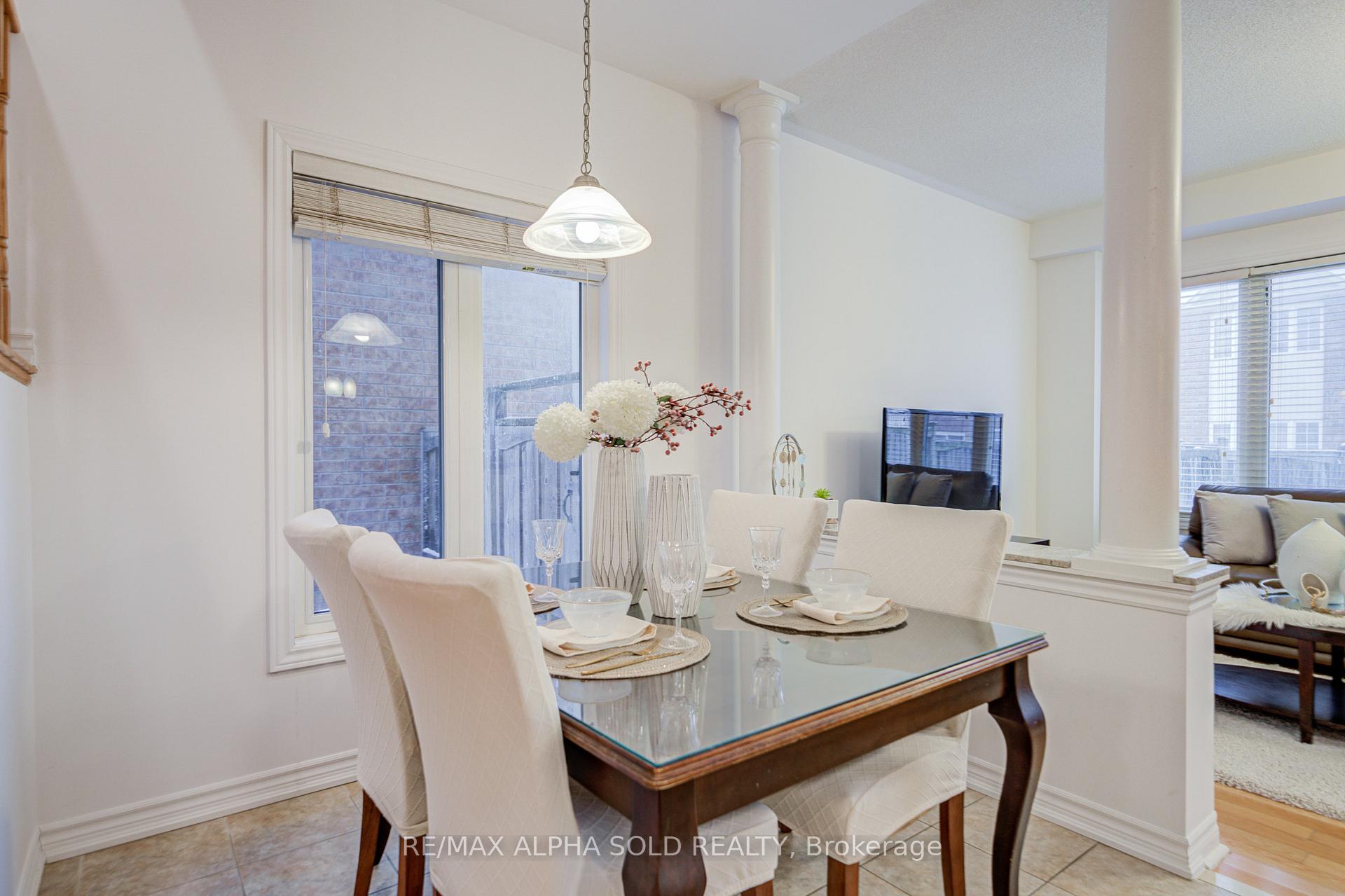 Photo 15 of 74 Evershot Crescent, Markham, Wismer — HOMEH