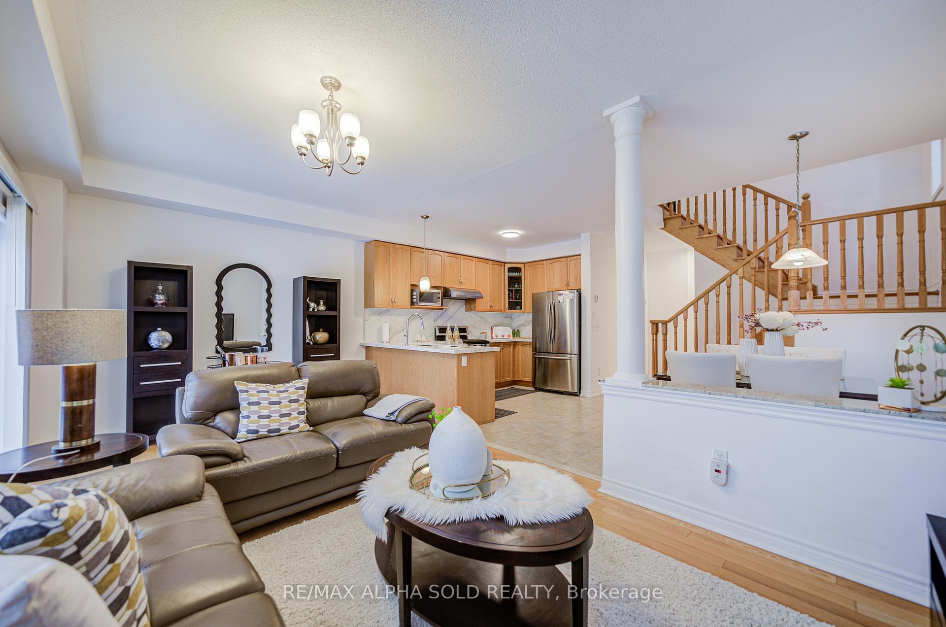 Photo 21 of 74 Evershot Crescent, Markham, Wismer — HOMEH