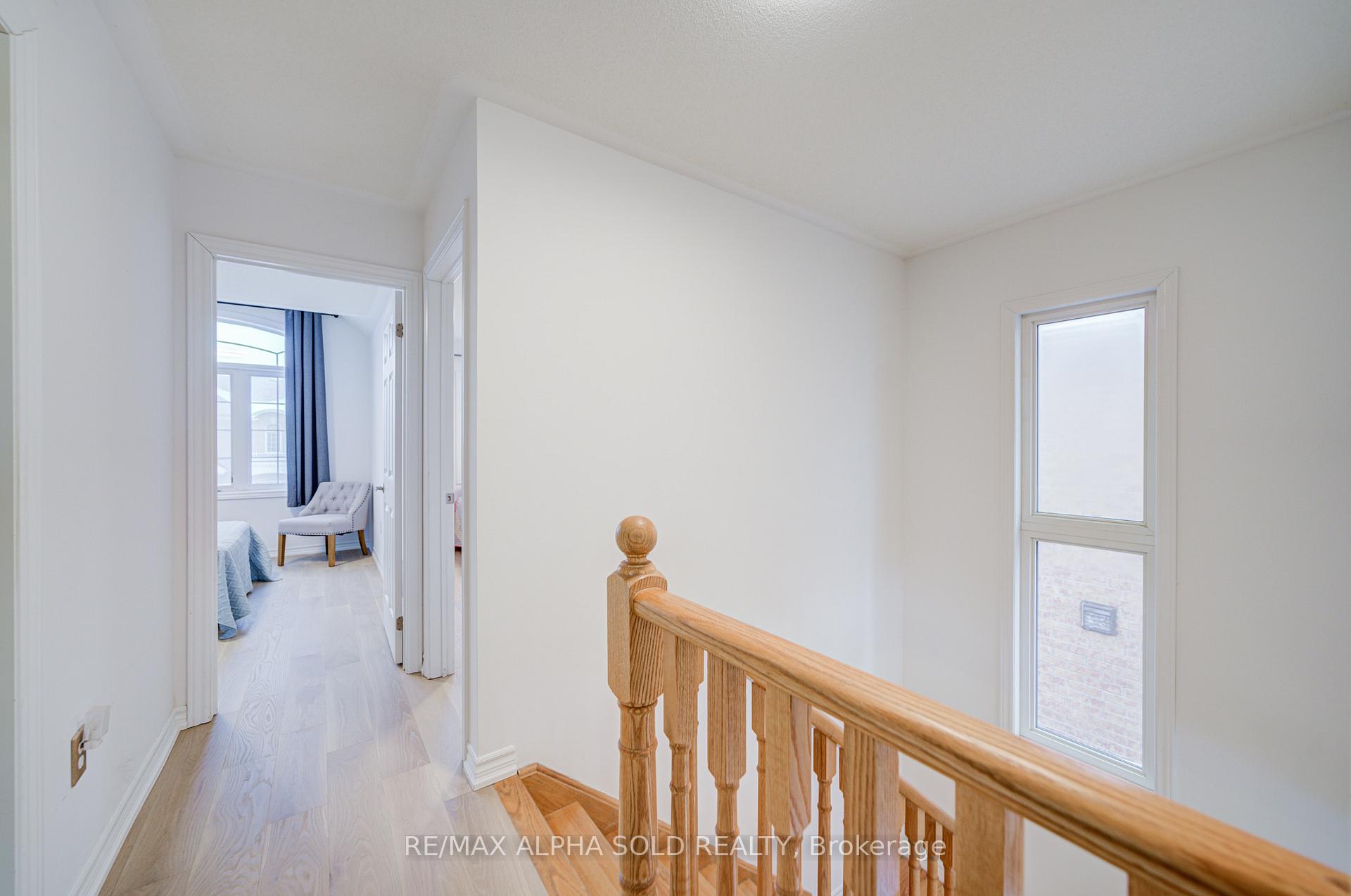 Photo 24 of 74 Evershot Crescent, Markham, Wismer — HOMEH