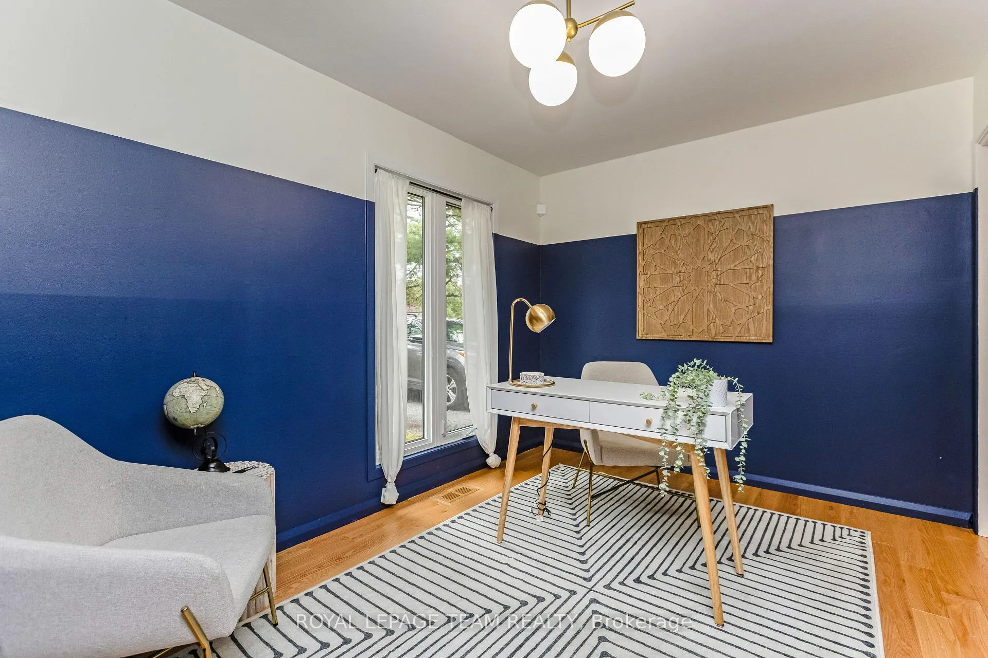 Photo 11 of 12 Pellan Crescent, Ottawa, Kanata - Beaverbrook — HOMEH