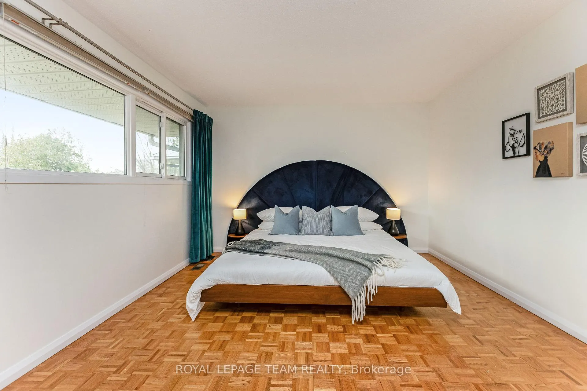 Photo 13 of 12 Pellan Crescent, Ottawa, Kanata - Beaverbrook — HOMEH
