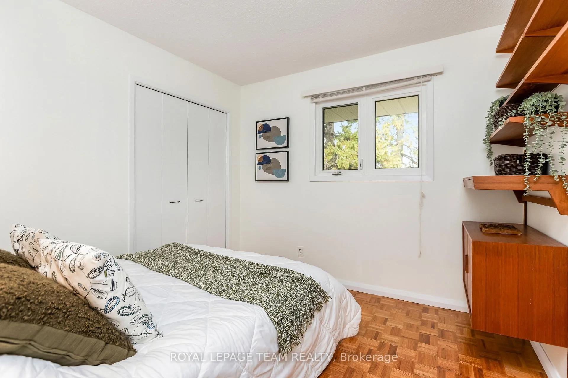 Photo 19 of 12 Pellan Crescent, Ottawa, Kanata - Beaverbrook — HOMEH