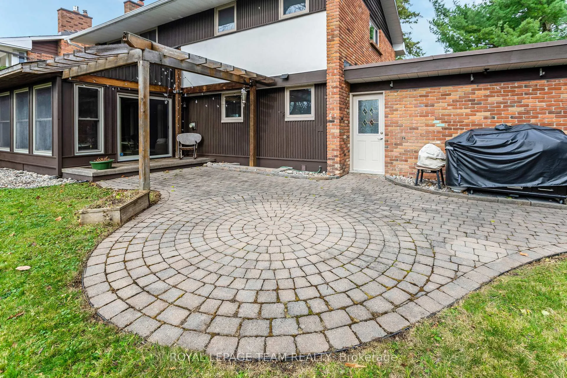Photo 24 of 12 Pellan Crescent, Ottawa, Kanata - Beaverbrook — HOMEH