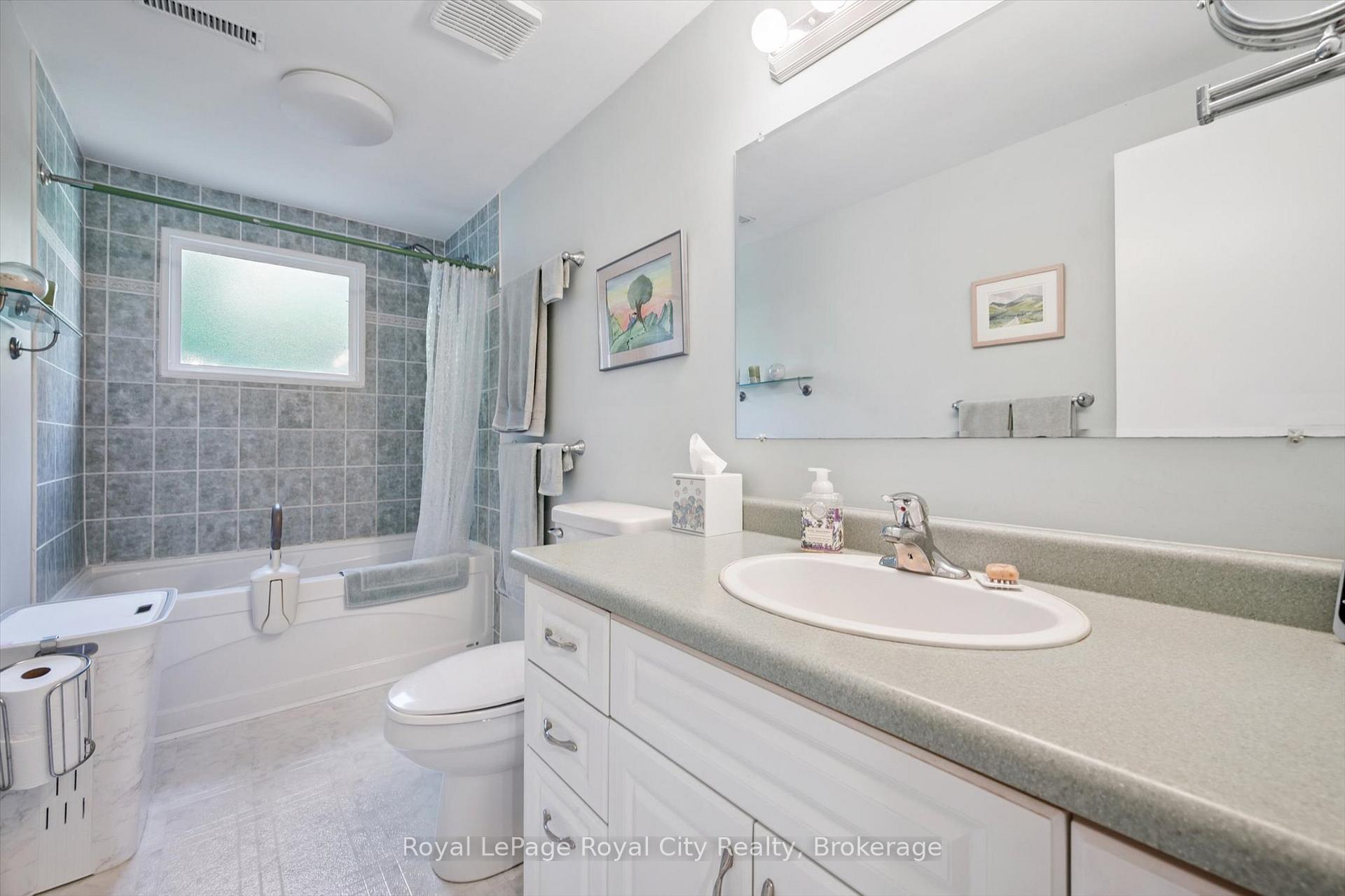 Photo 28 of 6 Fairmeadow Drive, Guelph, Willow West/Sugarbush/West Acres — HOMEH