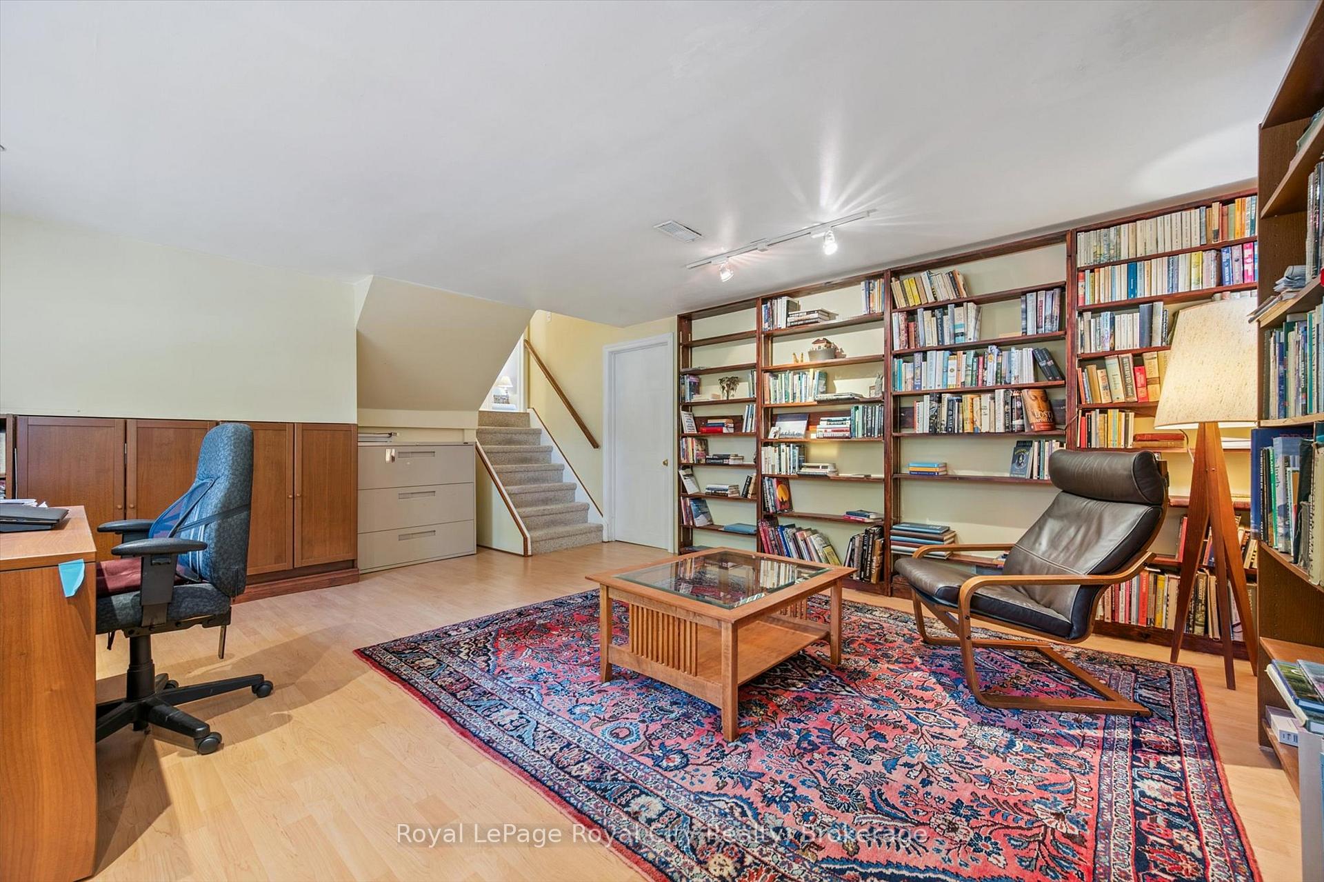 Photo 30 of 6 Fairmeadow Drive, Guelph, Willow West/Sugarbush/West Acres — HOMEH