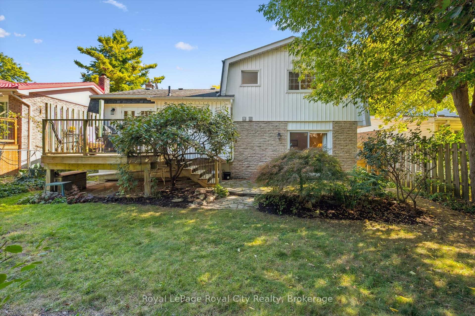 Photo 35 of 6 Fairmeadow Drive, Guelph, Willow West/Sugarbush/West Acres — HOMEH