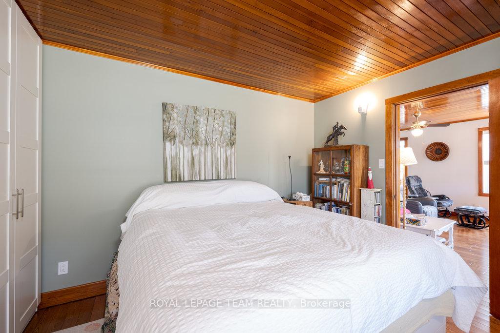 Photo 10 of 9754 511 Highway N, Lanark Highlands, Lanark Highlands (Darling) Twp — HOMEH