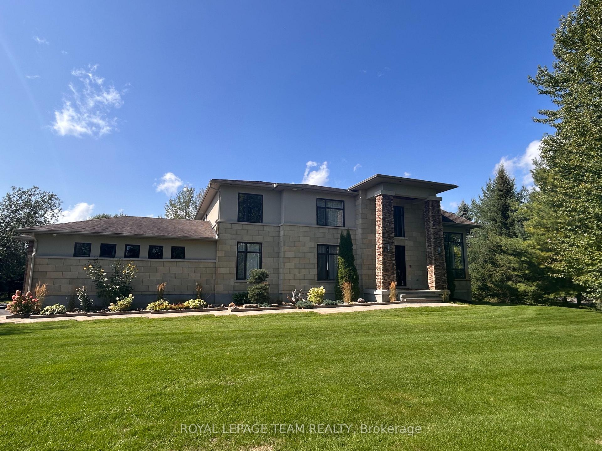Photo 1 of 6290 Emerald Links Drive, Ottawa, Greely — HOMEH