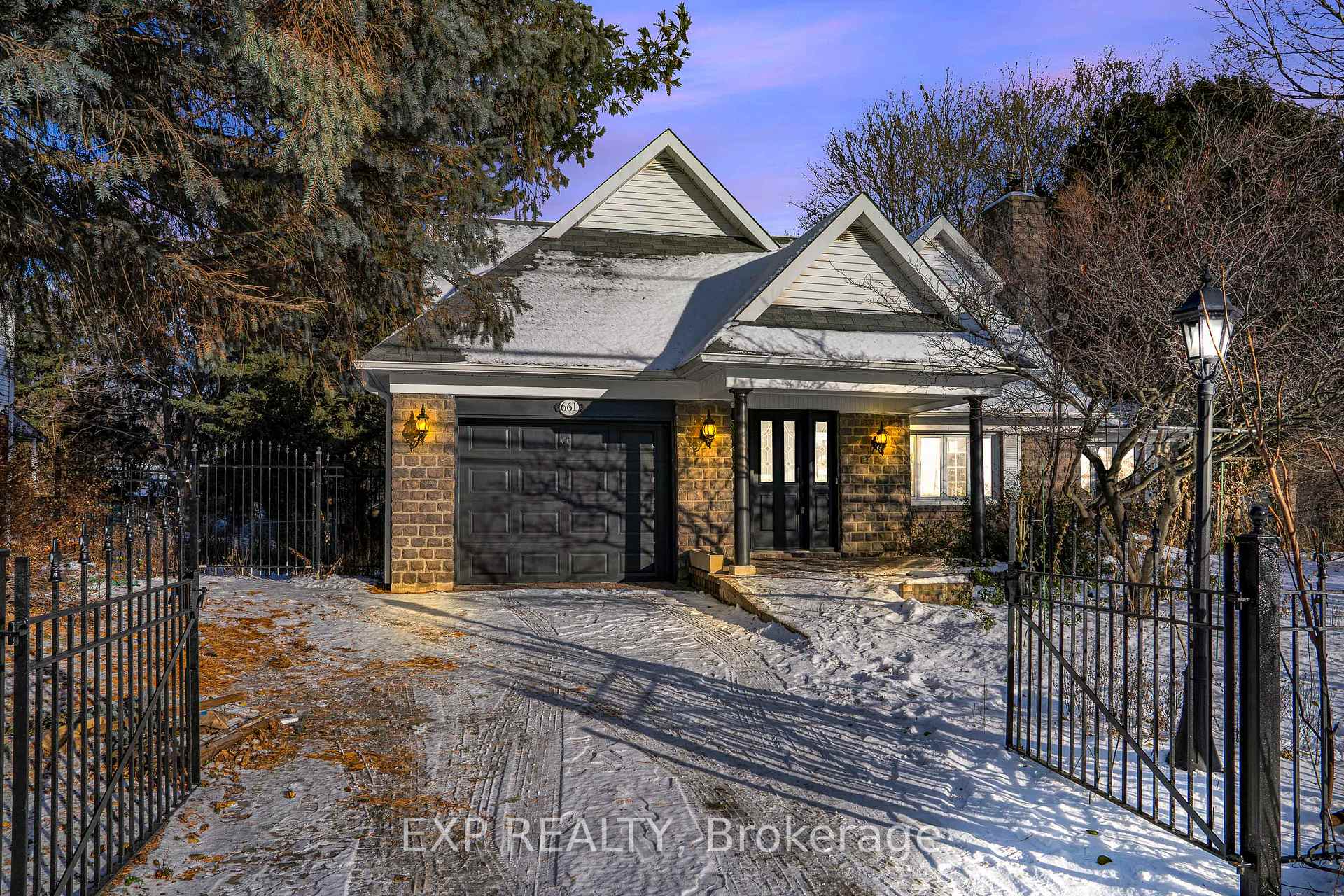 Photo 2 of 661 Blair Road, Ottawa, Rothwell Heights — HOMEH